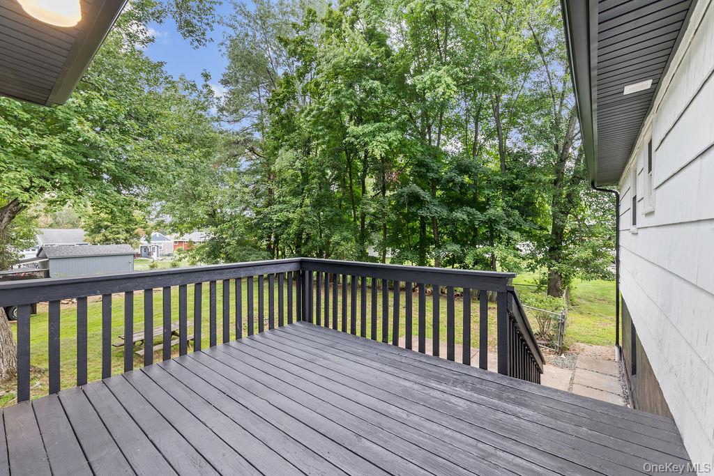 132 S Conger Avenue Property Photo 11