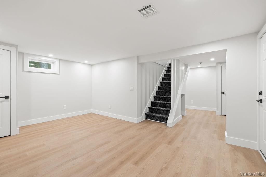 132 S Conger Avenue Property Photo 13