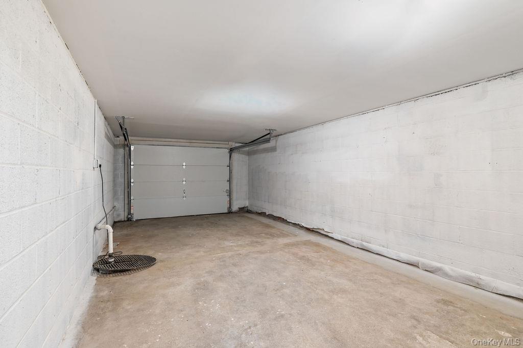 132 S Conger Avenue Property Photo 19