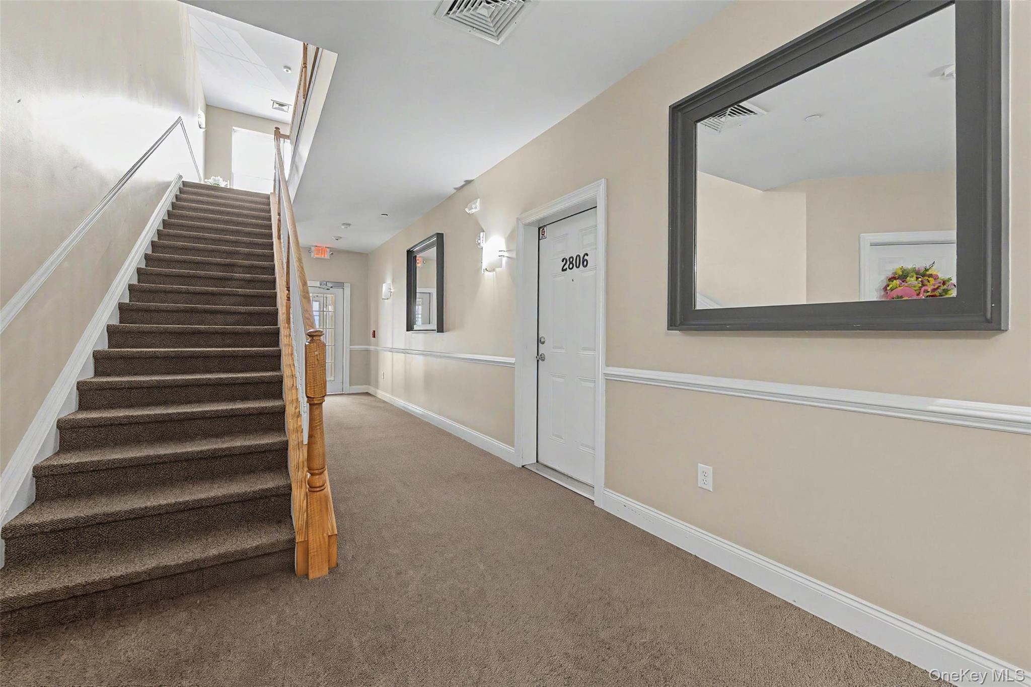 2806 Bennington Drive Property Photo 5