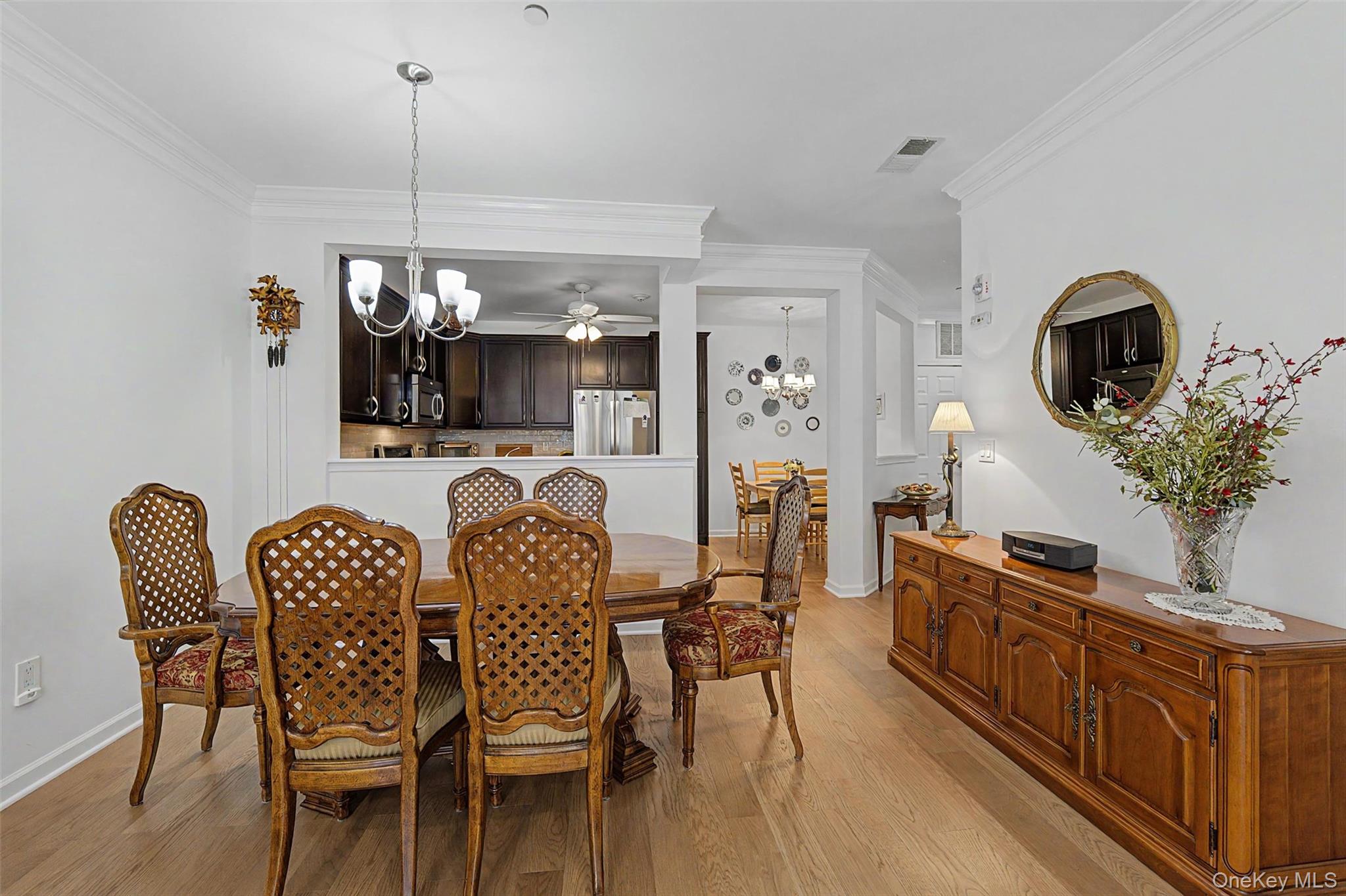 2806 Bennington Drive Property Photo 14