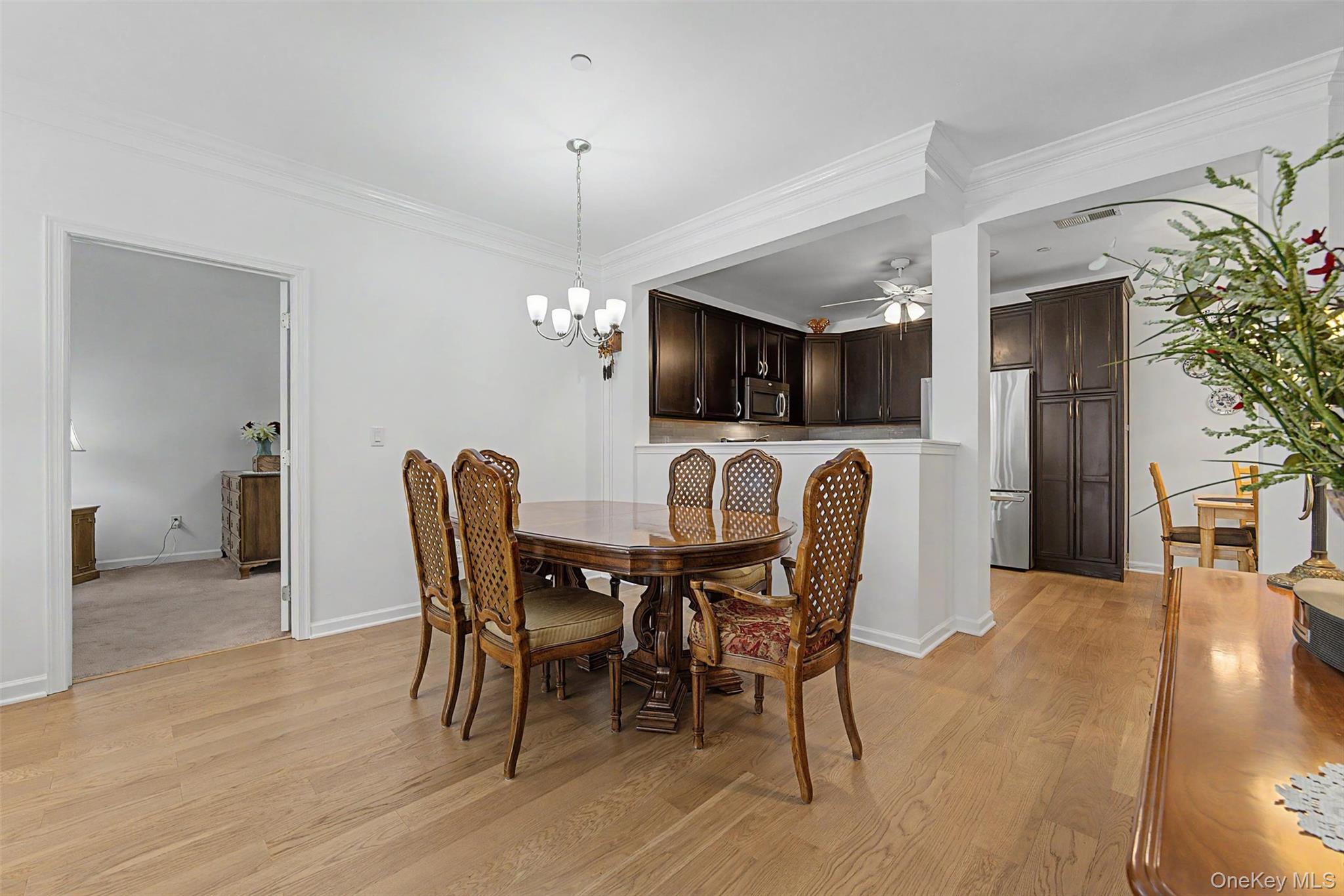 2806 Bennington Drive Property Photo 16