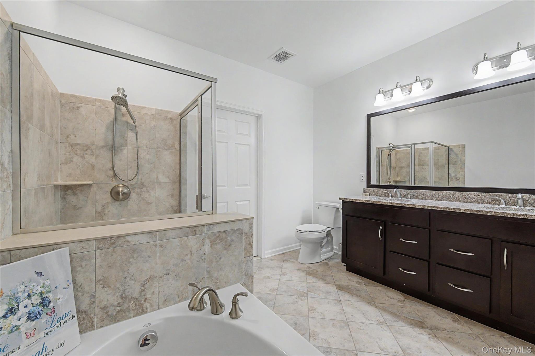2806 Bennington Drive Property Photo 27