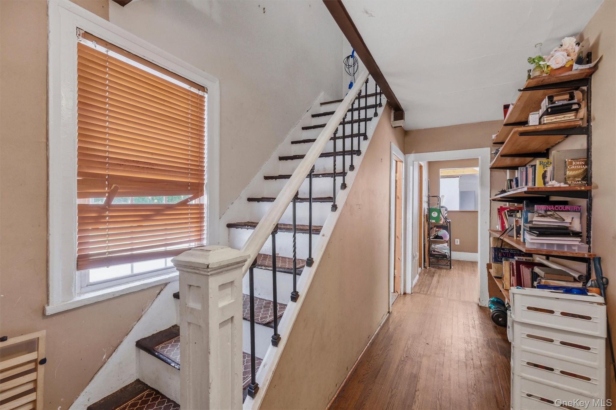 10 Dutchess Avenue Property Photo 8