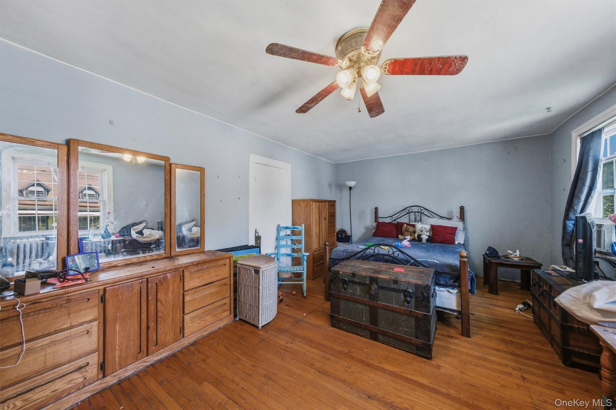 10 Dutchess Avenue Property Photo 22