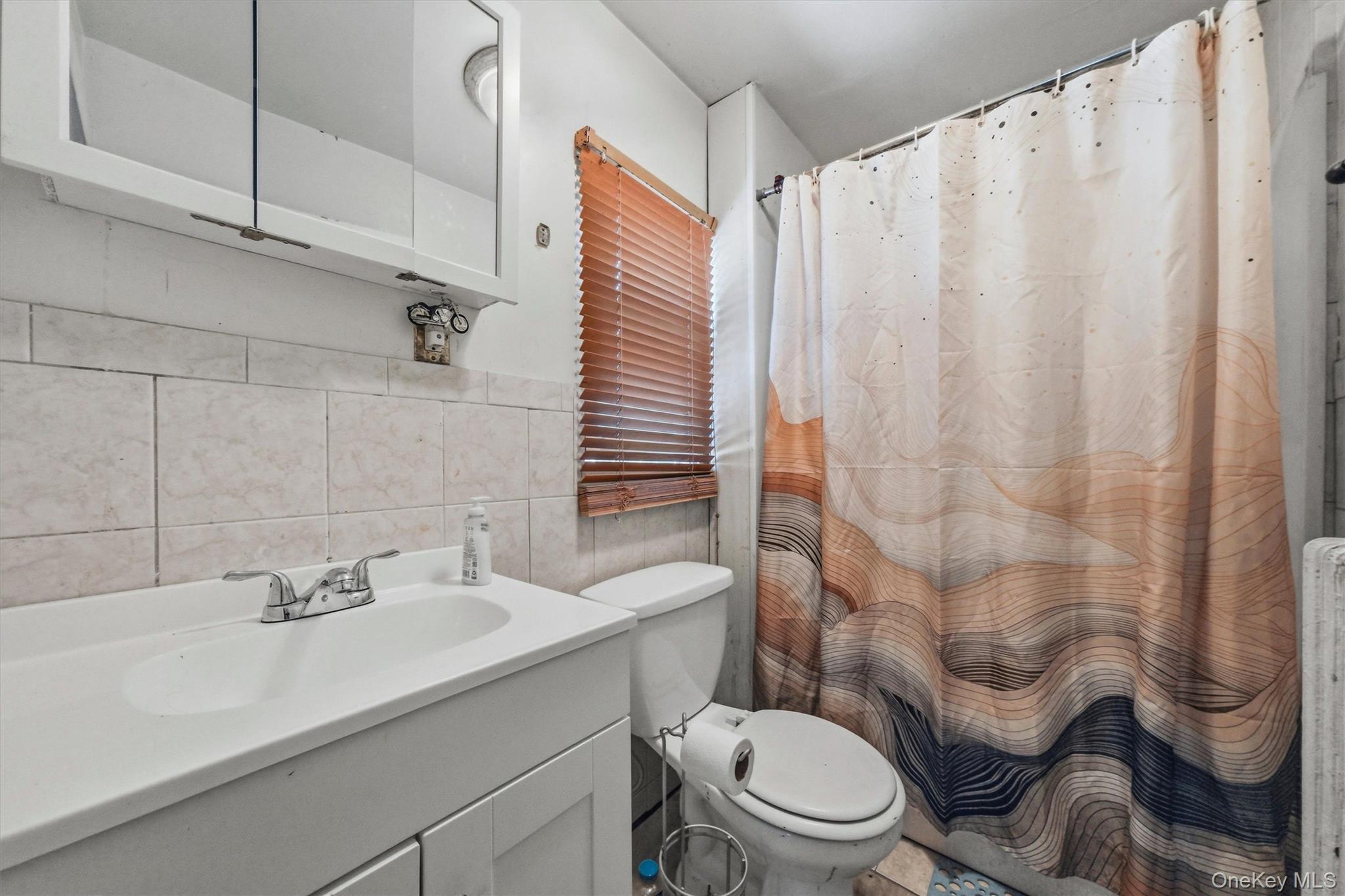 10 Dutchess Avenue Property Photo 28