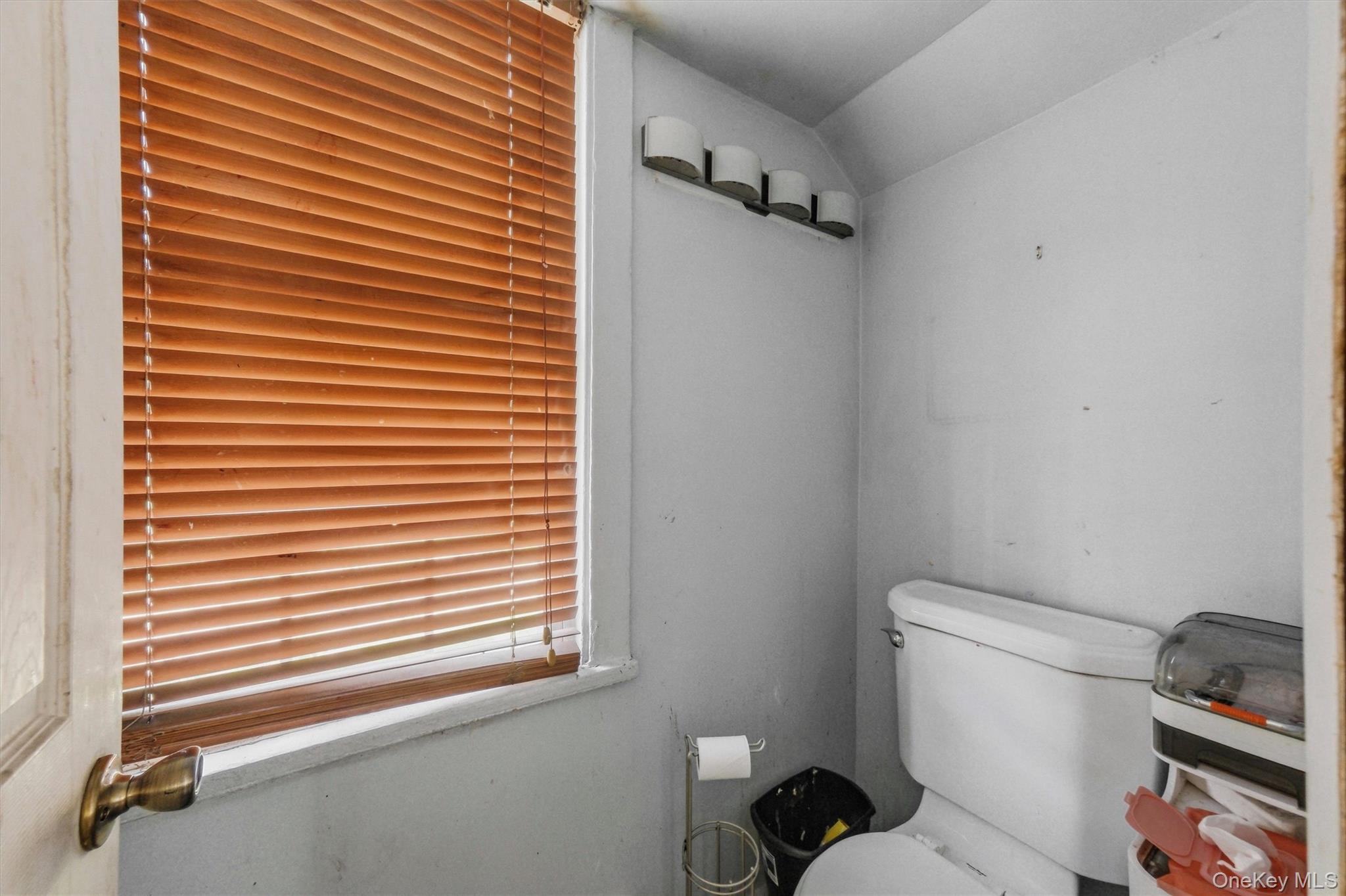 10 Dutchess Avenue Property Photo 30