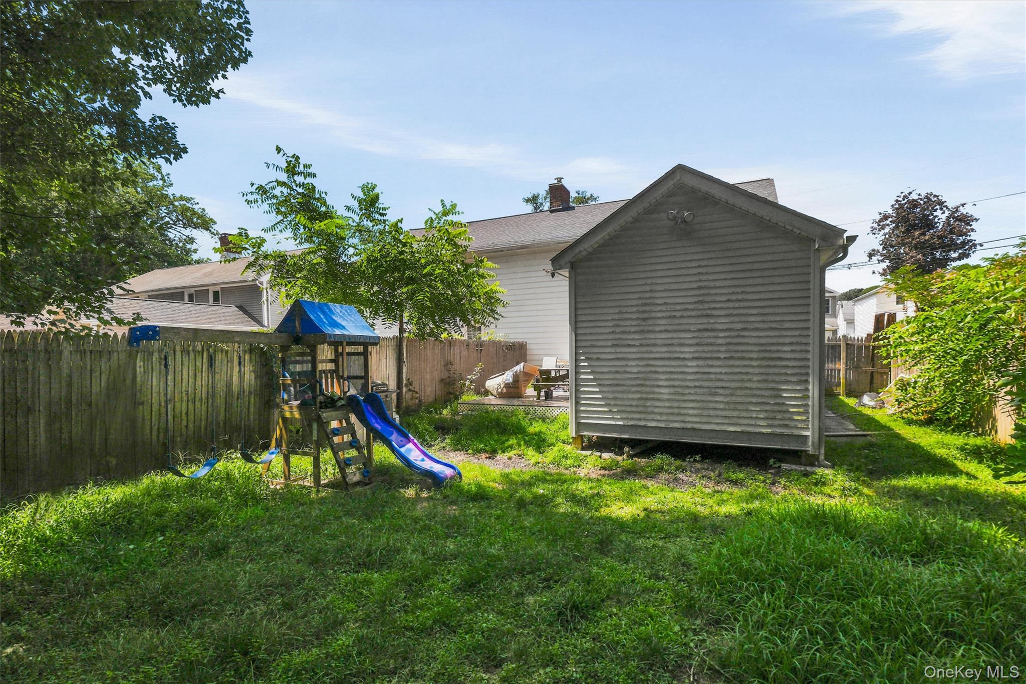 10 Dutchess Avenue Property Photo 45