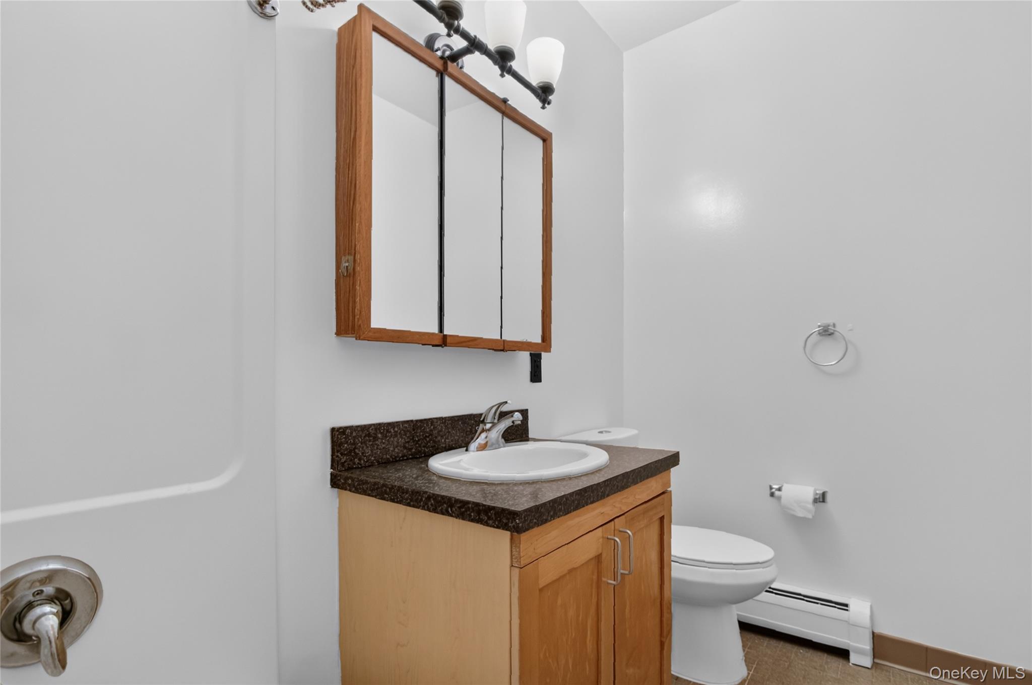 20 S Broadway 305 Property Photo 20