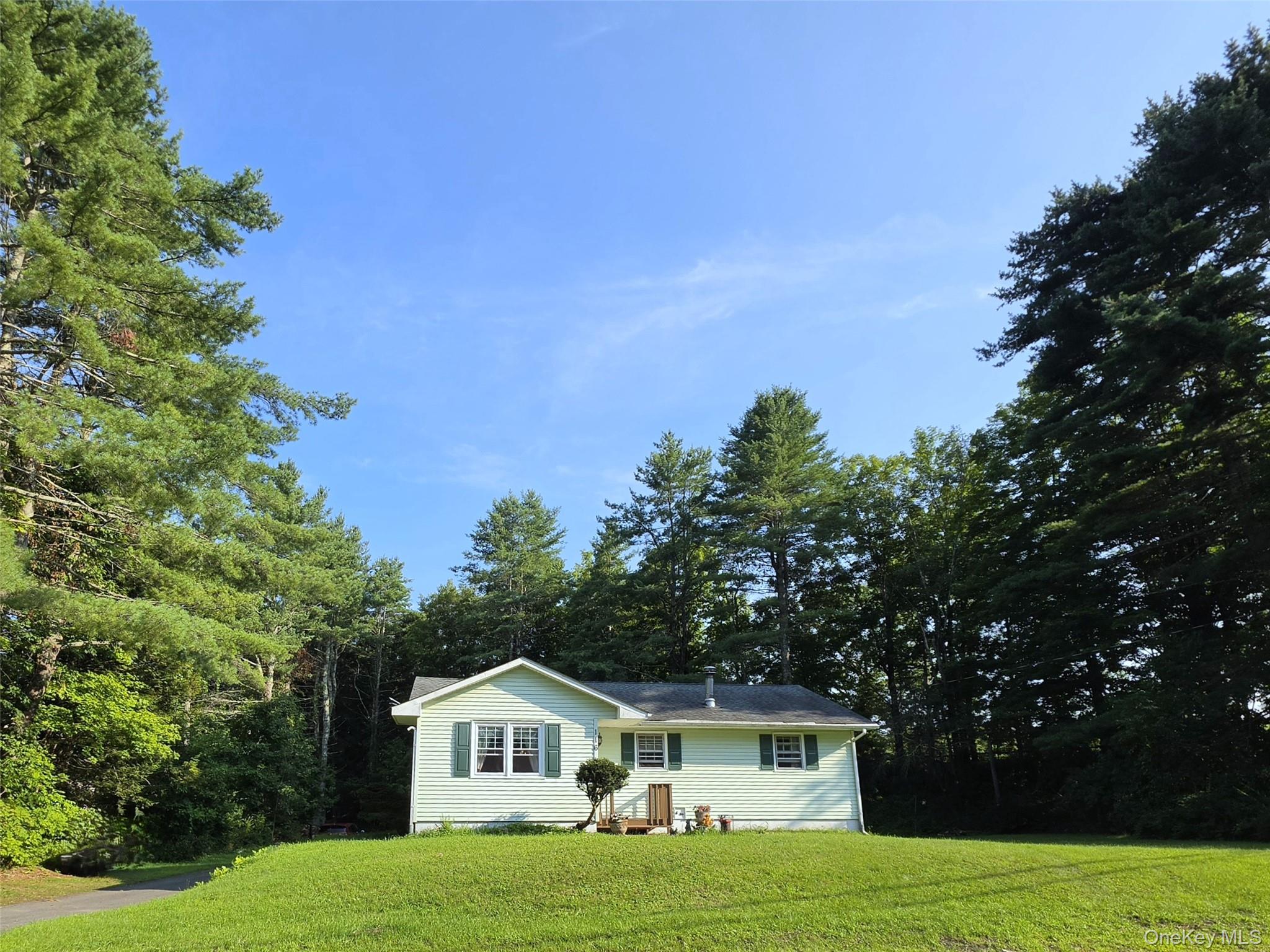 116 Summitville Road Property Photo 2