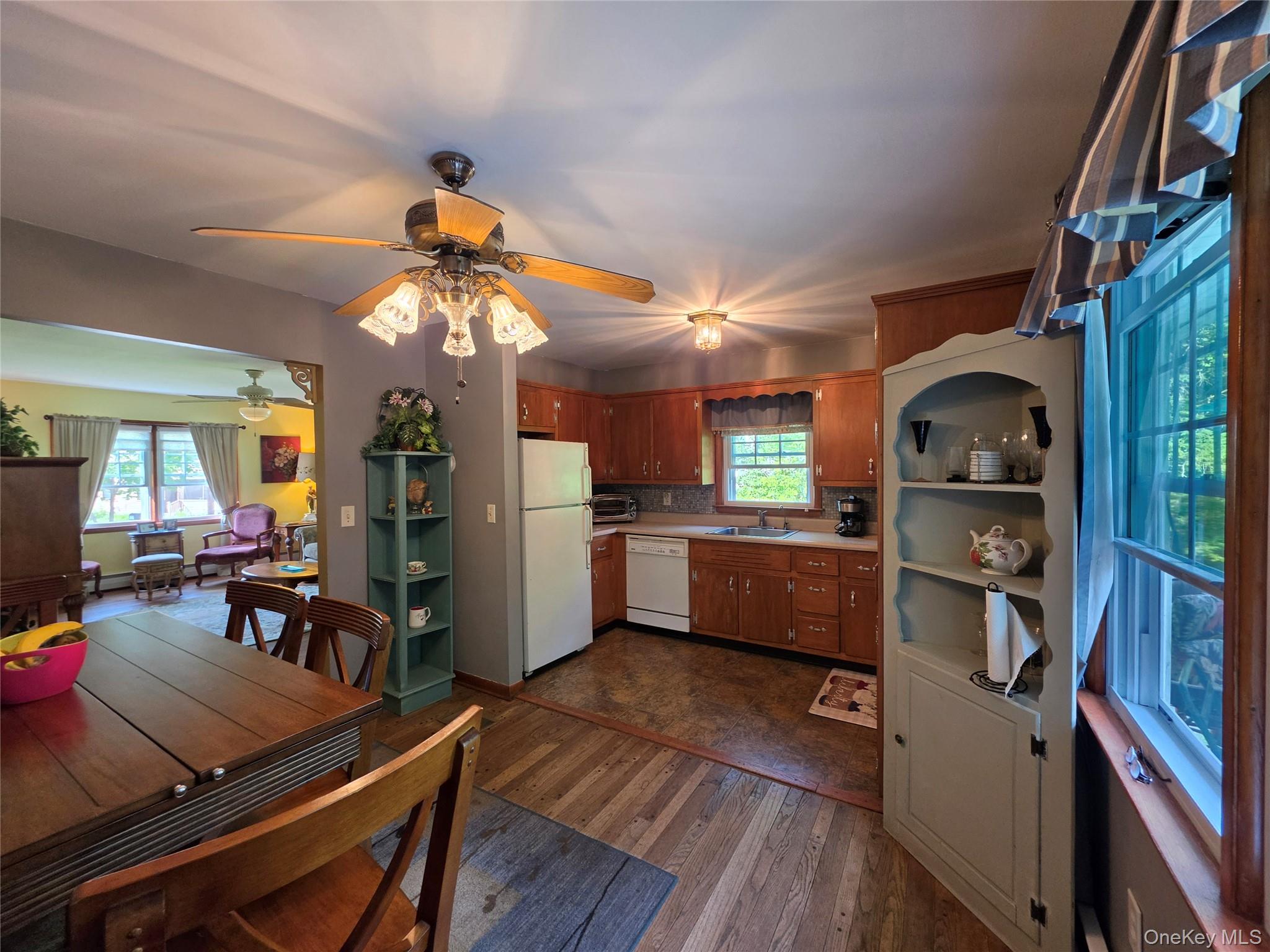 116 Summitville Road Property Photo 7