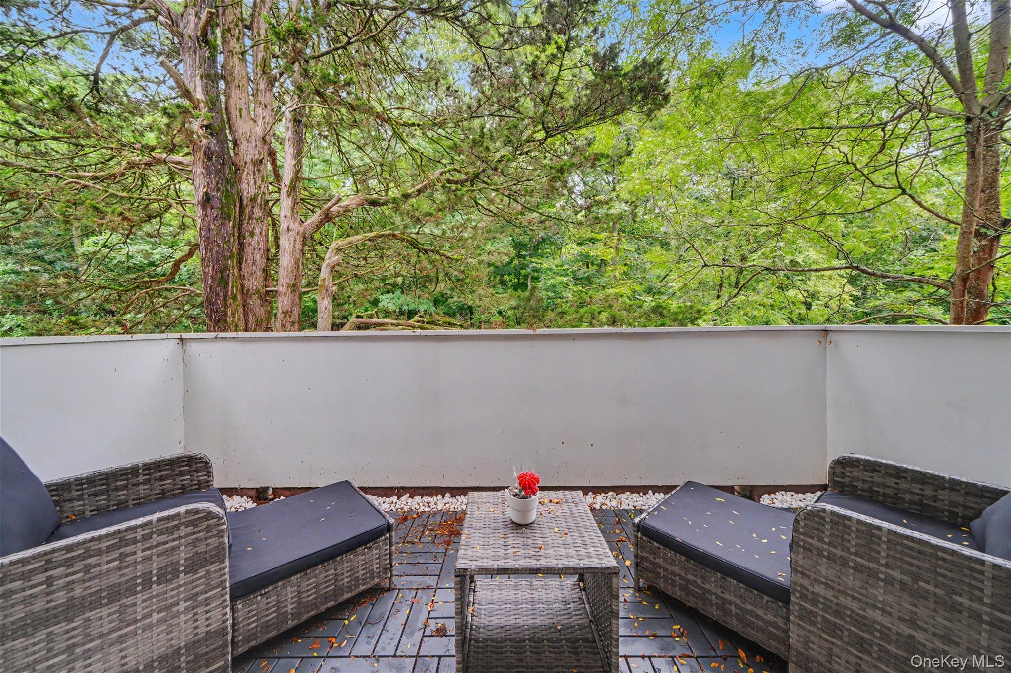 321 Tallwood Drive Property Photo 24