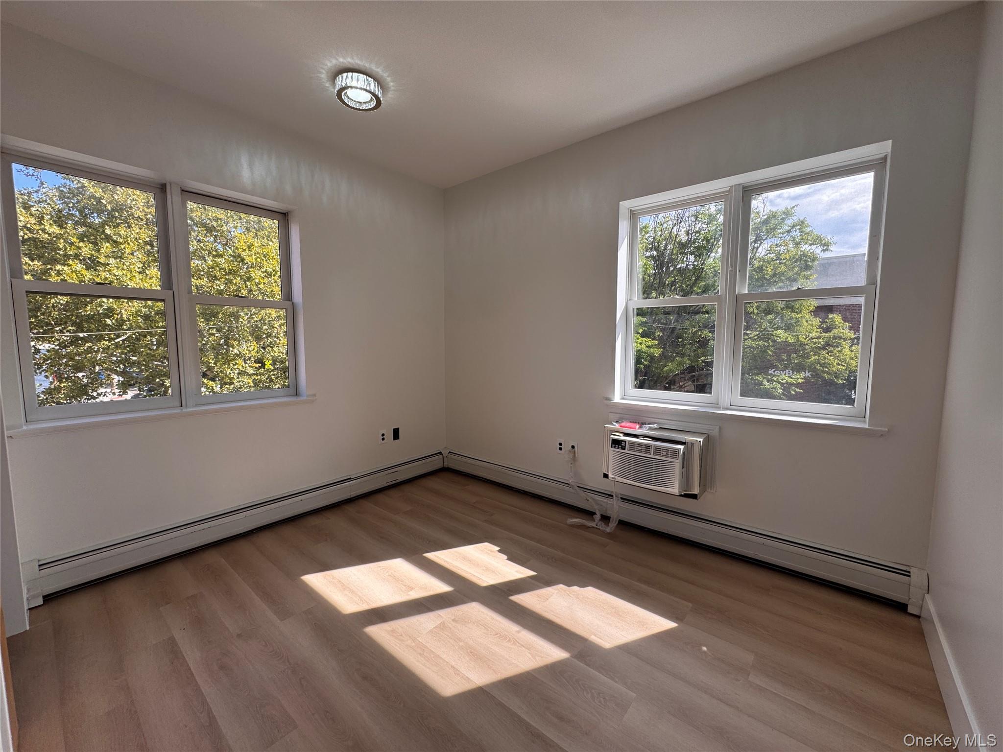 20 S Broadway 204 Property Photo 15