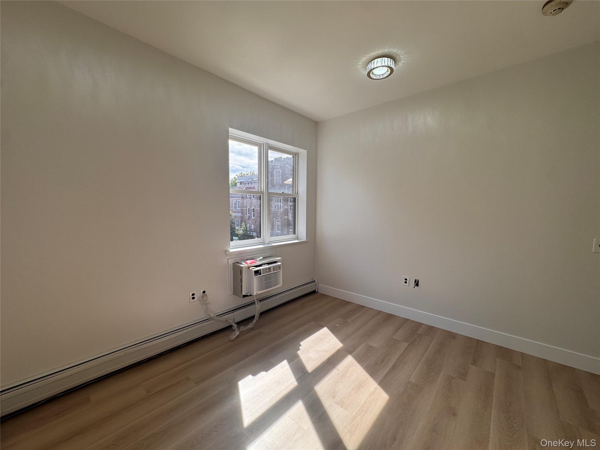 20 S Broadway 204 Property Photo 16