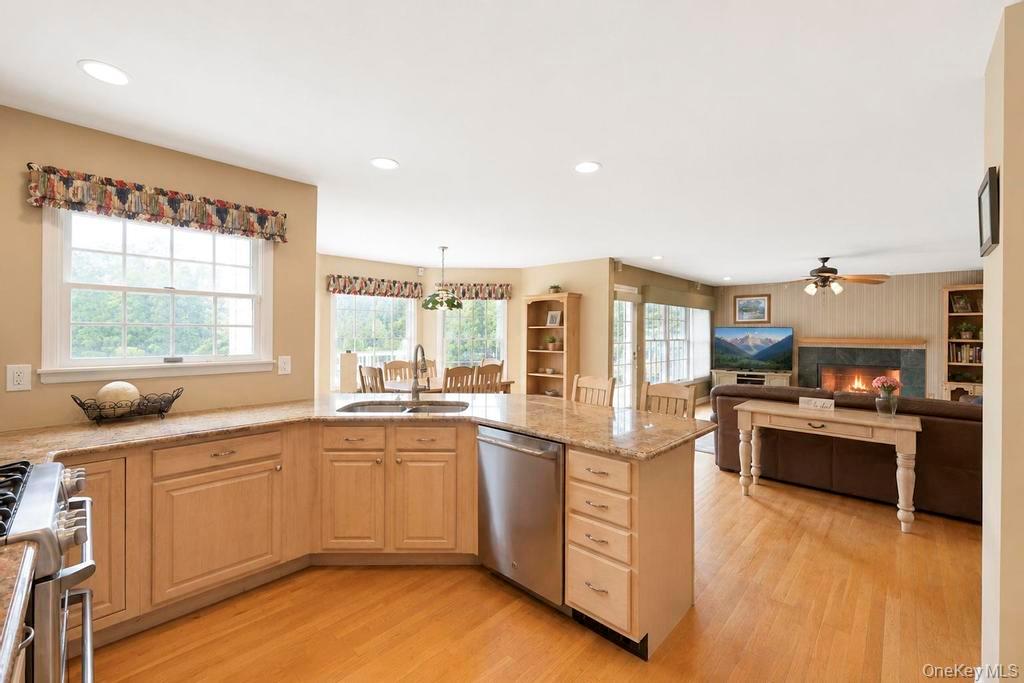 150 Hayrick Lane Property Photo 18