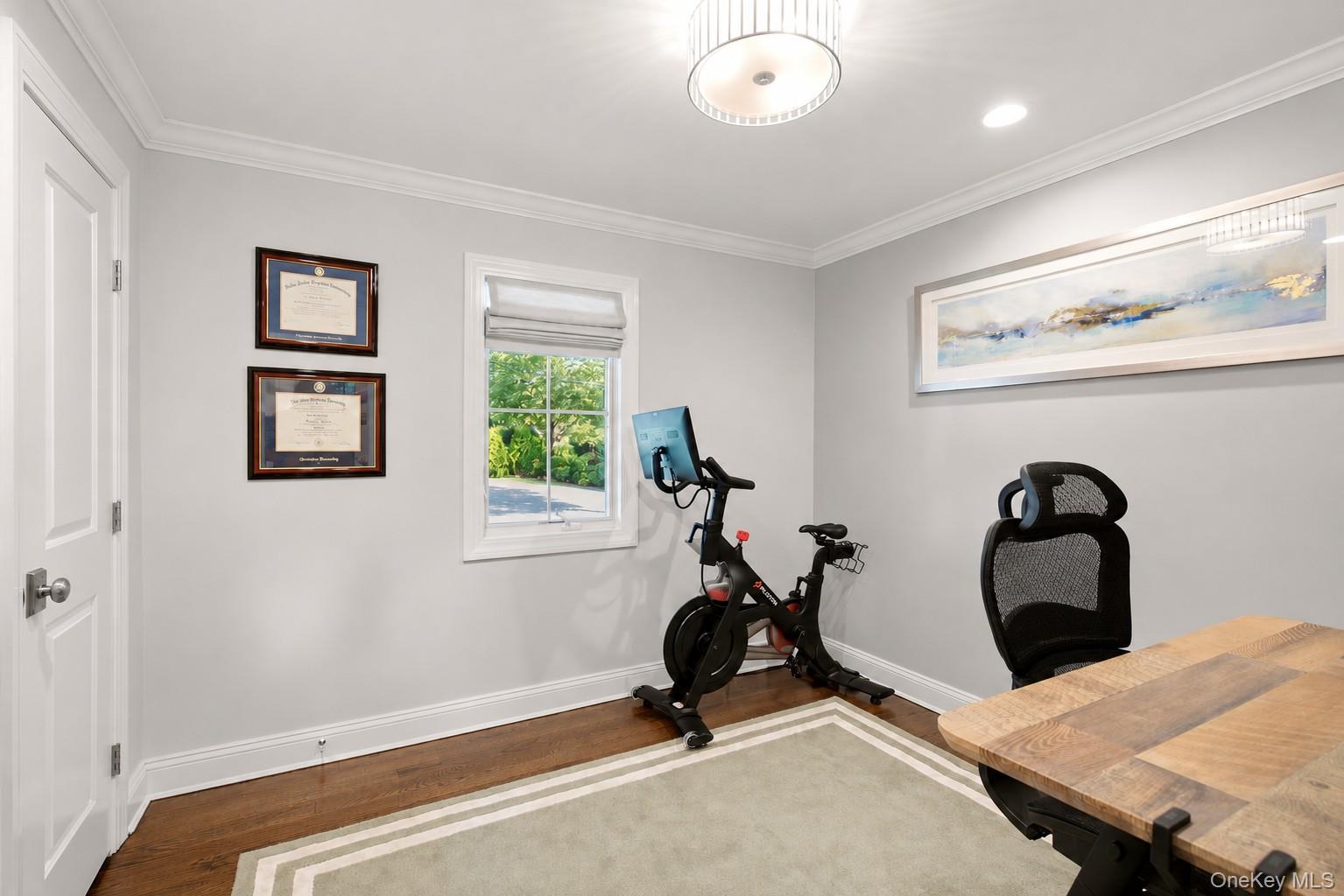 6 Sue Circle Property Photo 8