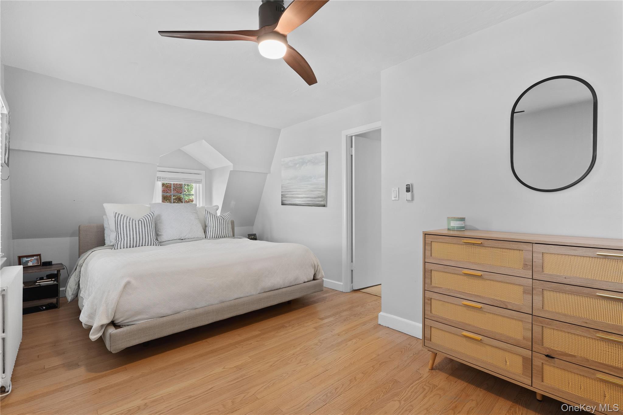 60 Leonard Street Property Photo 9