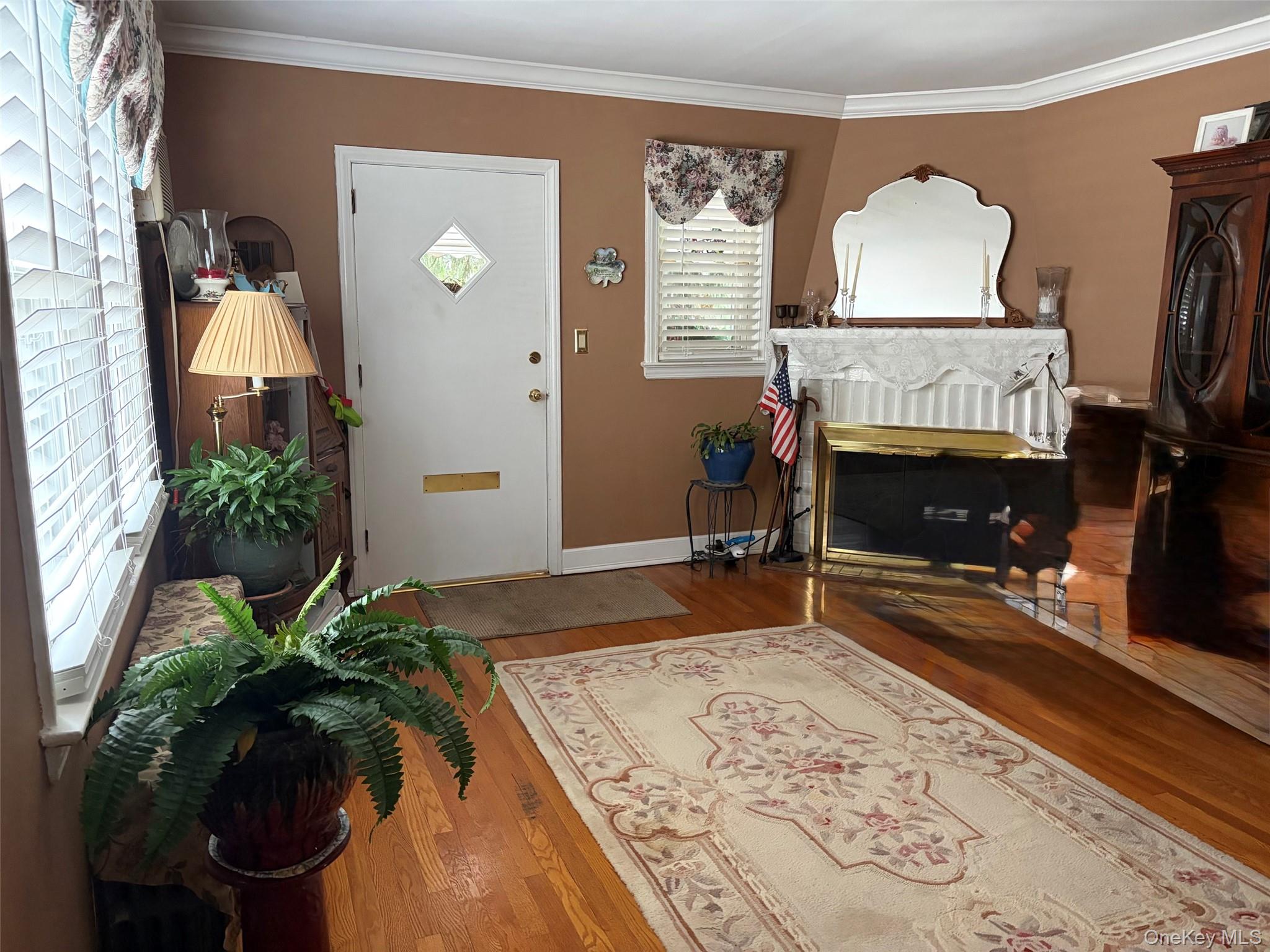 8456 252nd Street Property Photo 3