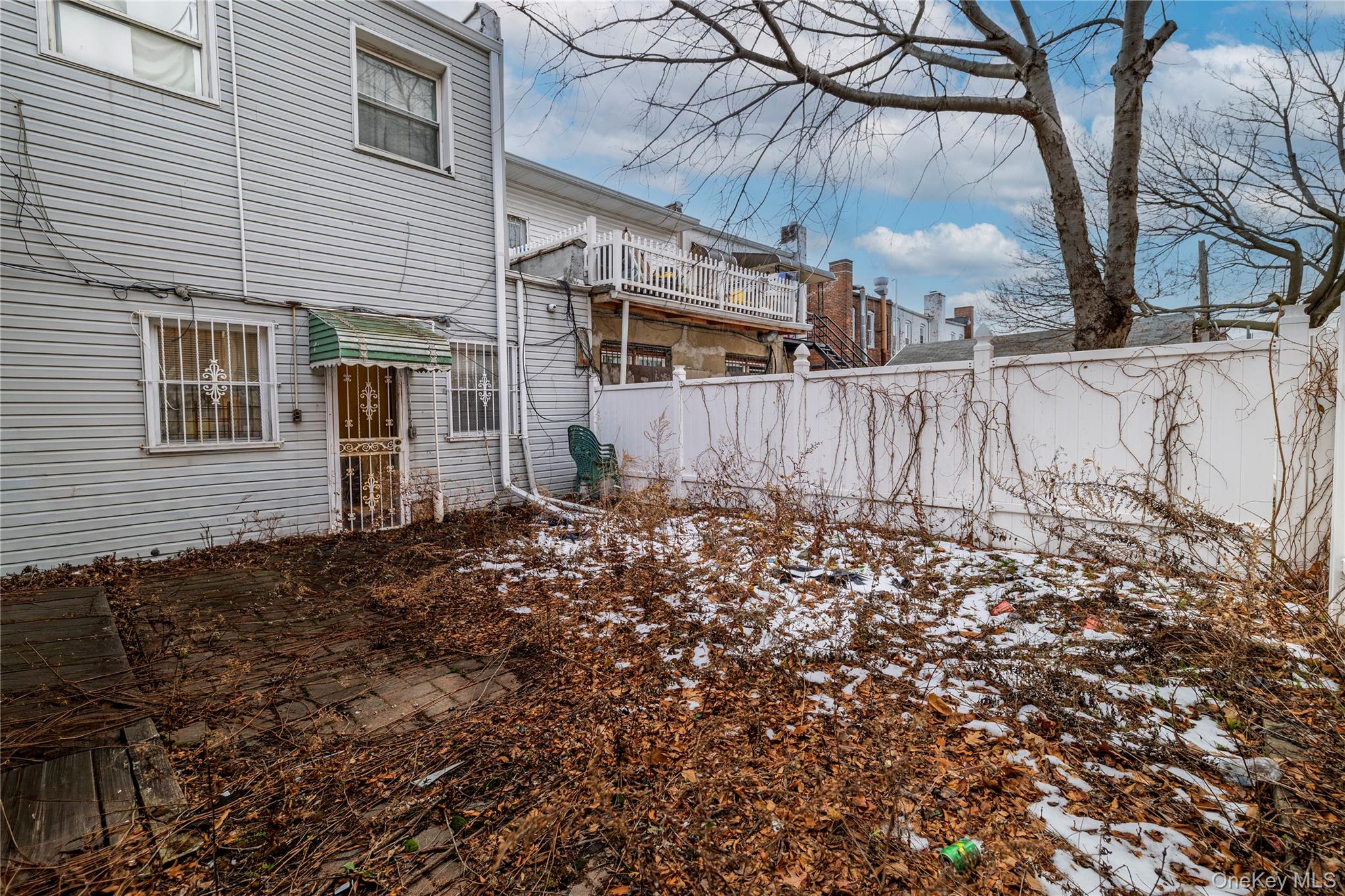 5019 Avenue Property Photo 27