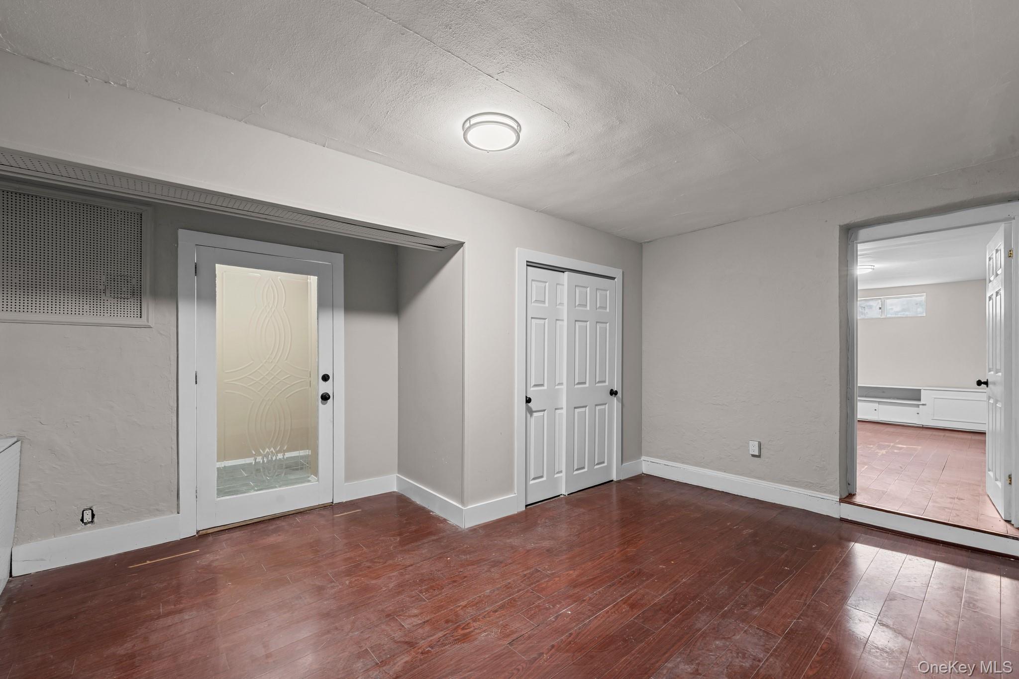 13314 Francis Lewis Boulevard Property Photo 10