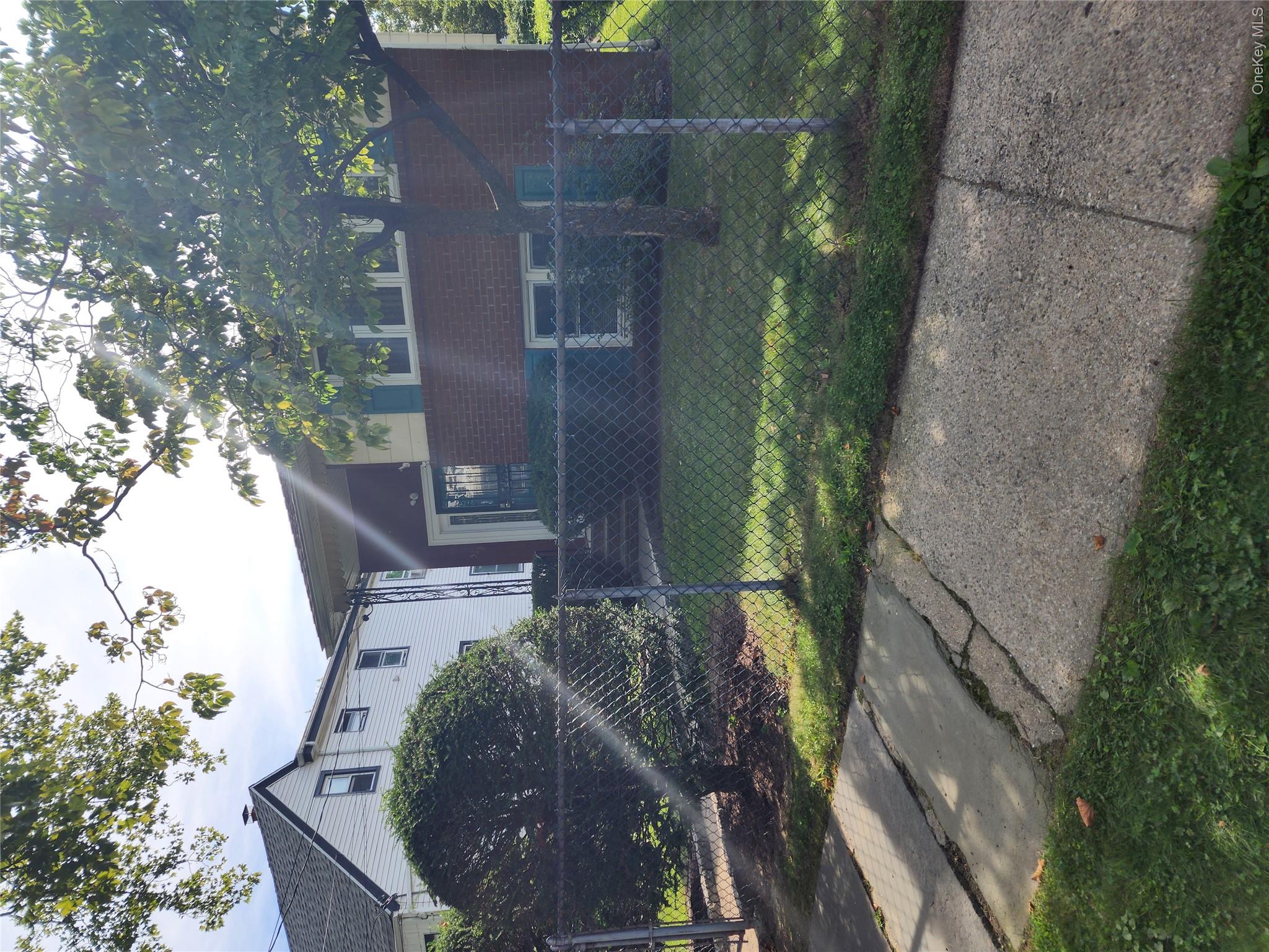 548 S 9th Avenue 2 Property Photo 1