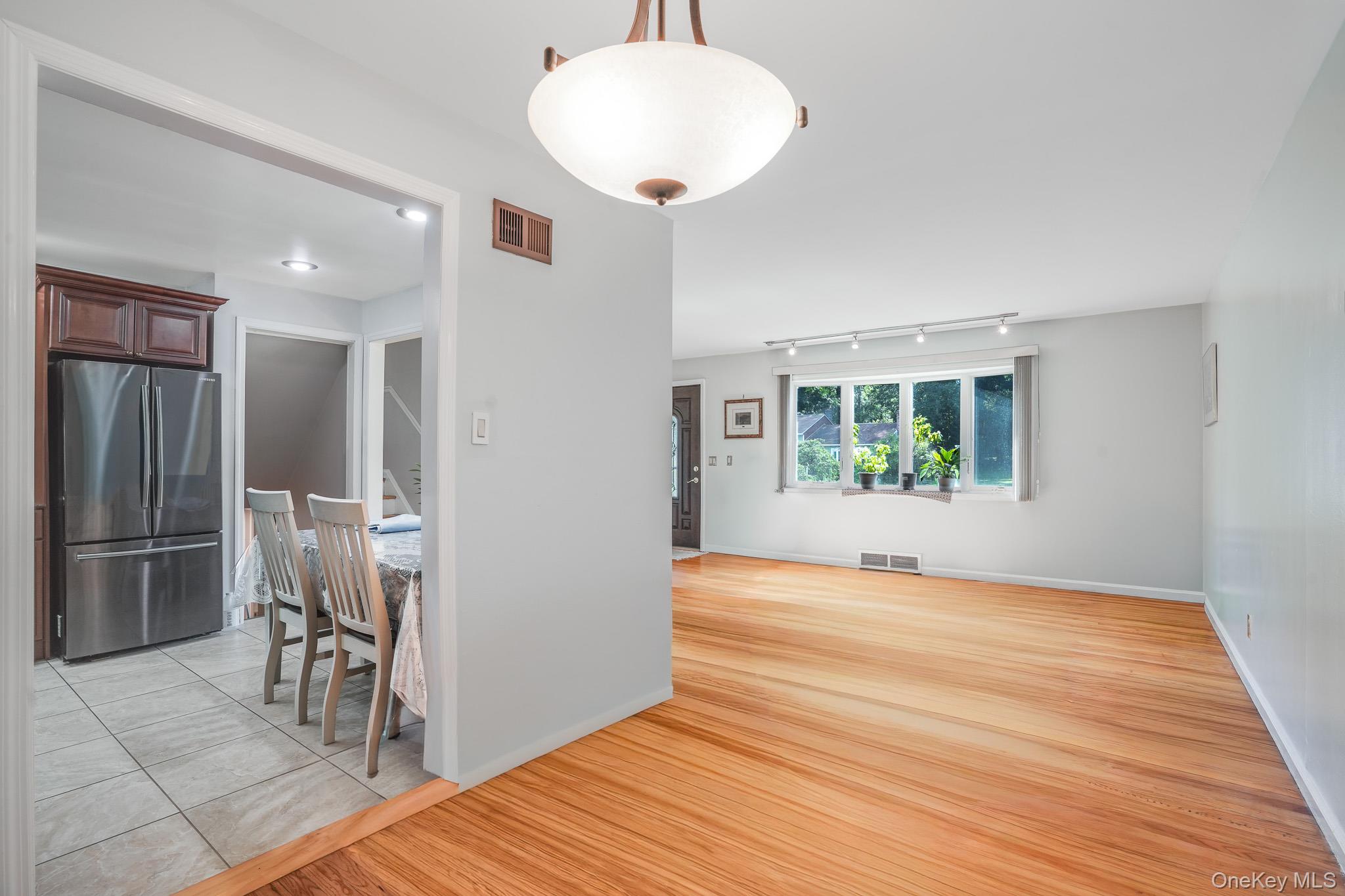 8 Hampton Road Property Photo 8