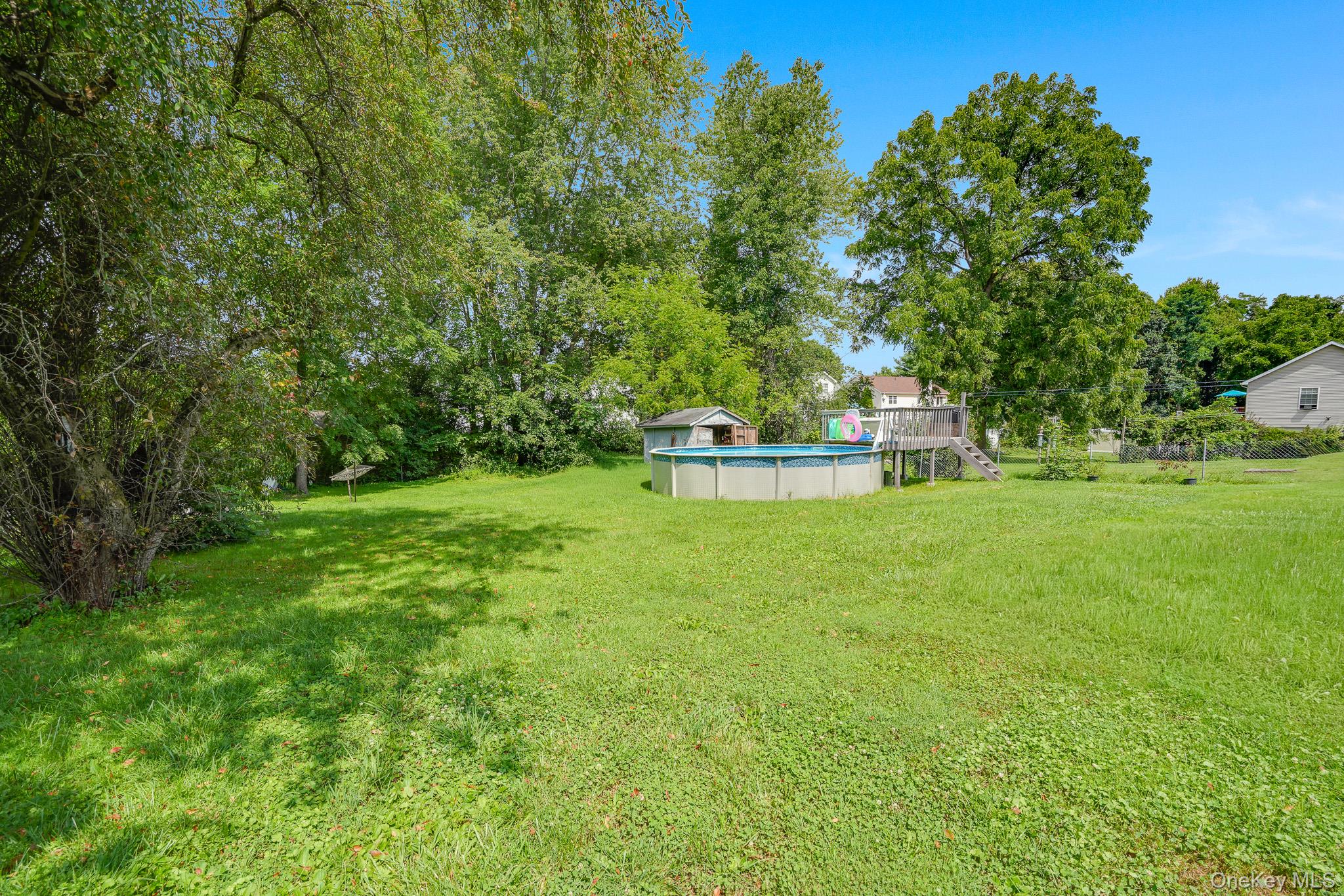8 Hampton Road Property Photo 35