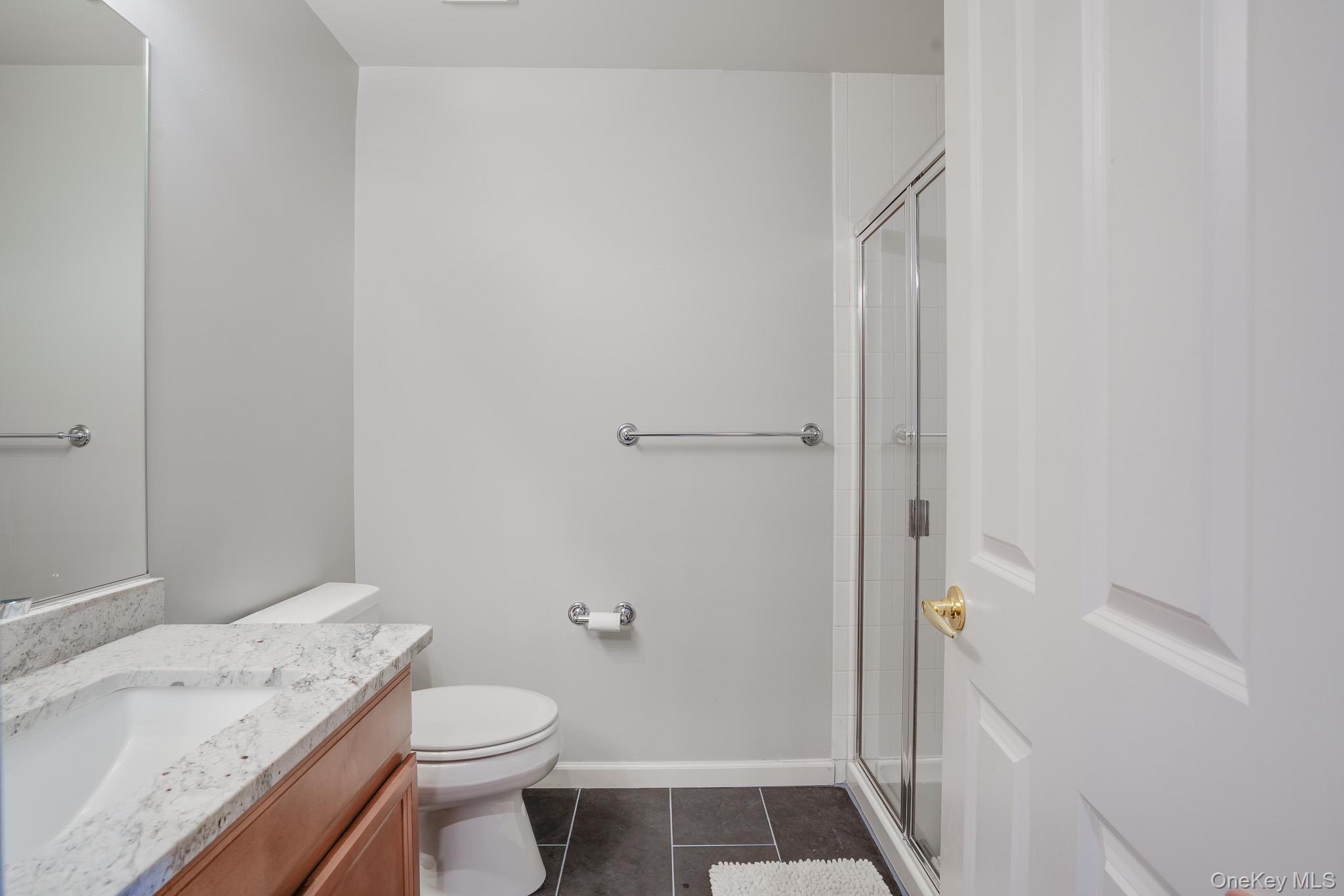 303 Bridgeview Drive Property Photo 25