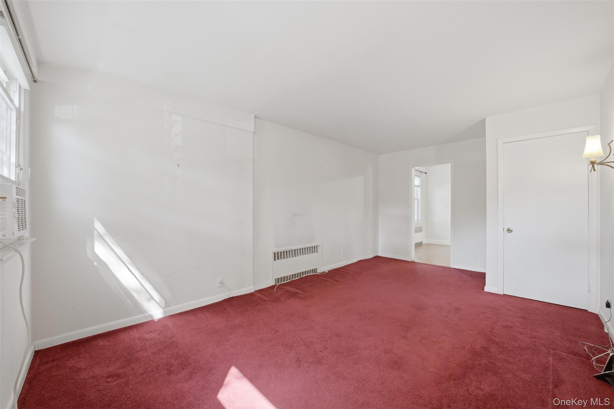 315 Sickles Avenue Property Photo 12