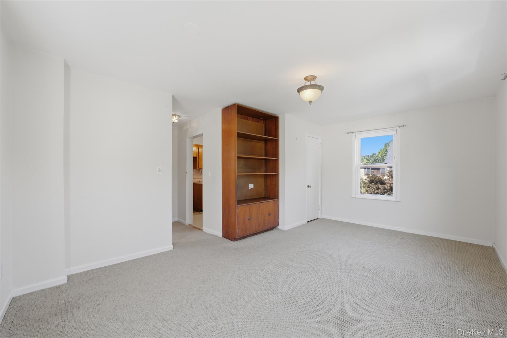 315 Sickles Avenue Property Photo 21