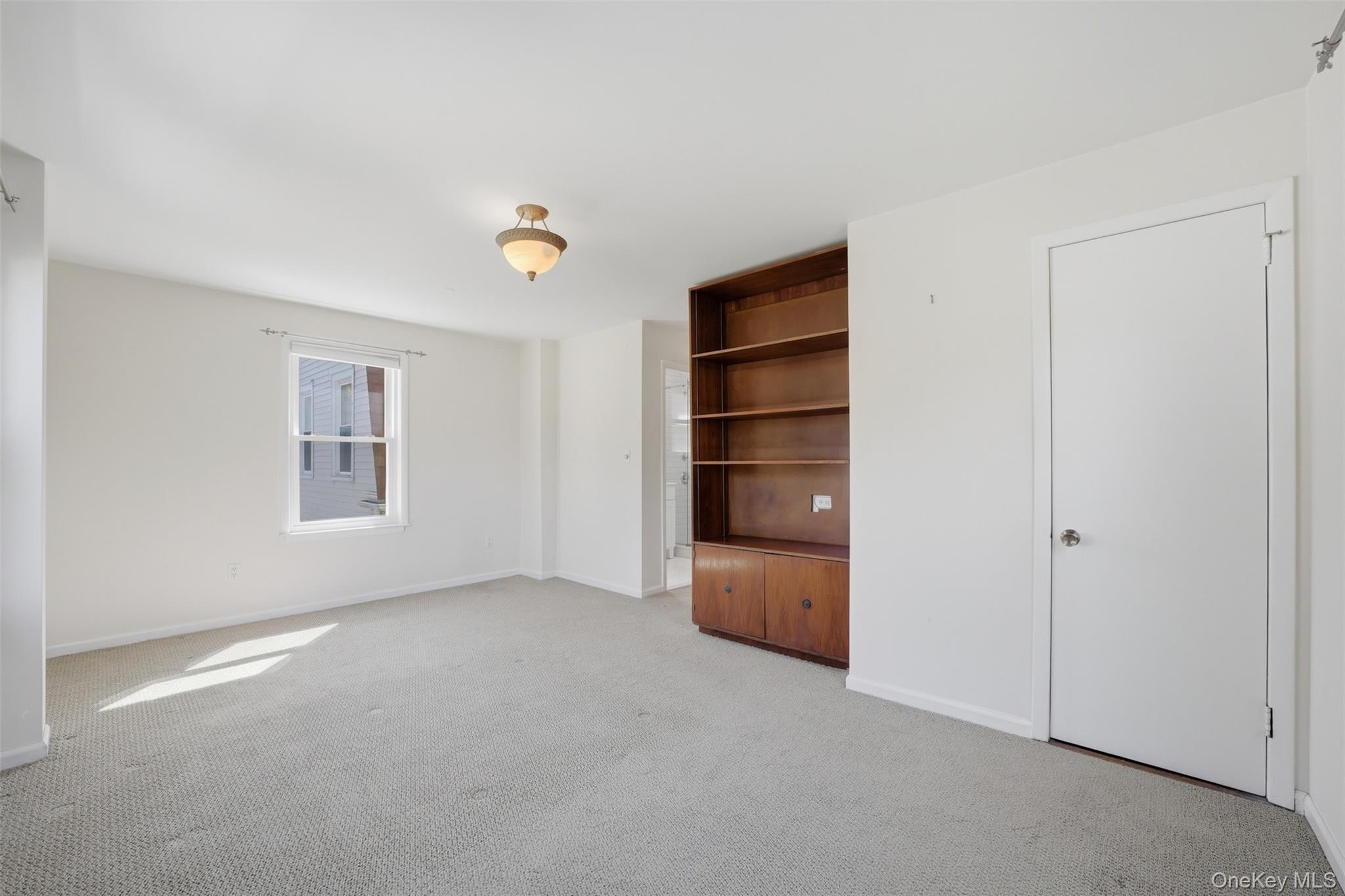 315 Sickles Avenue Property Photo 24
