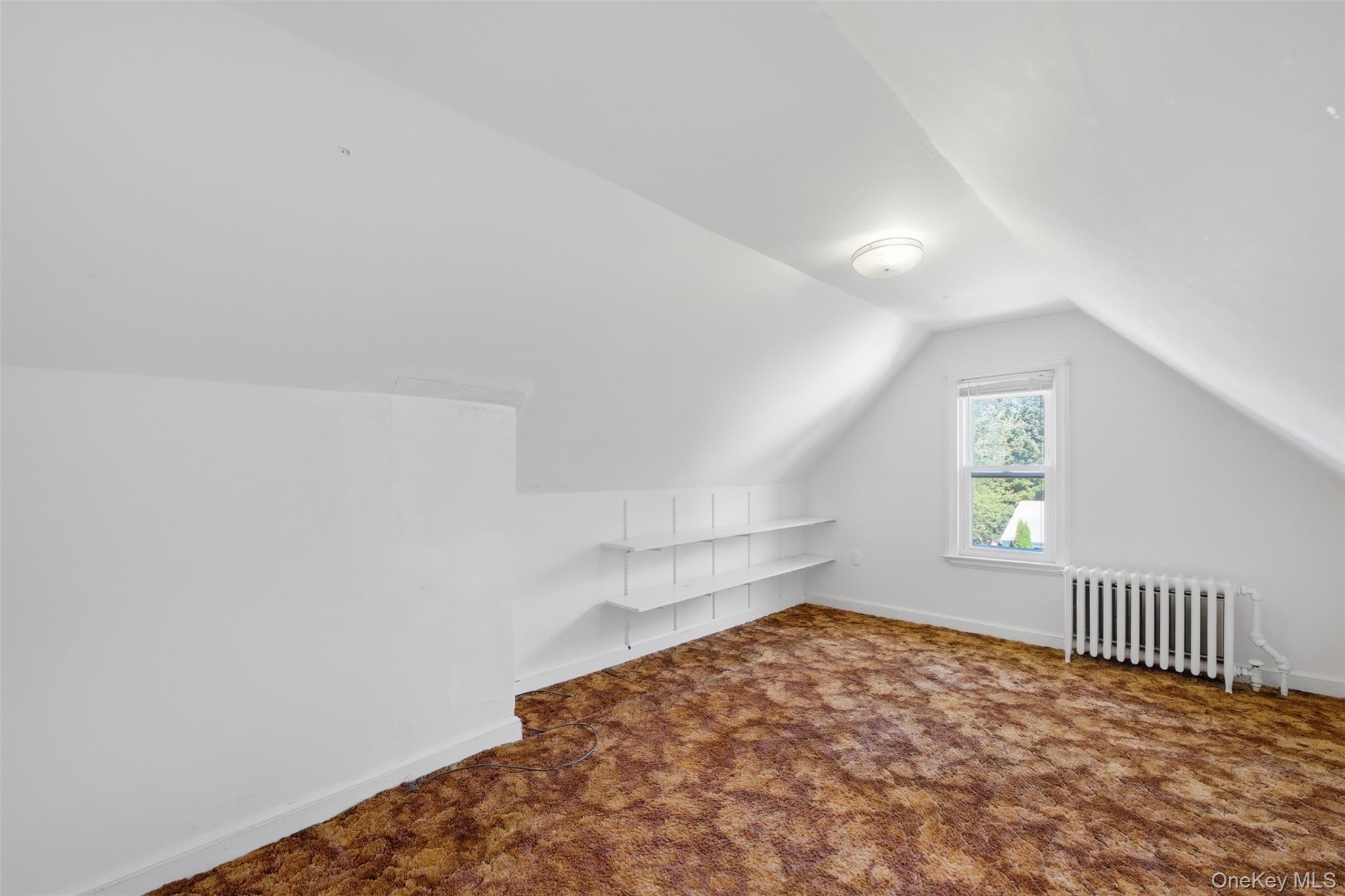 315 Sickles Avenue Property Photo 27