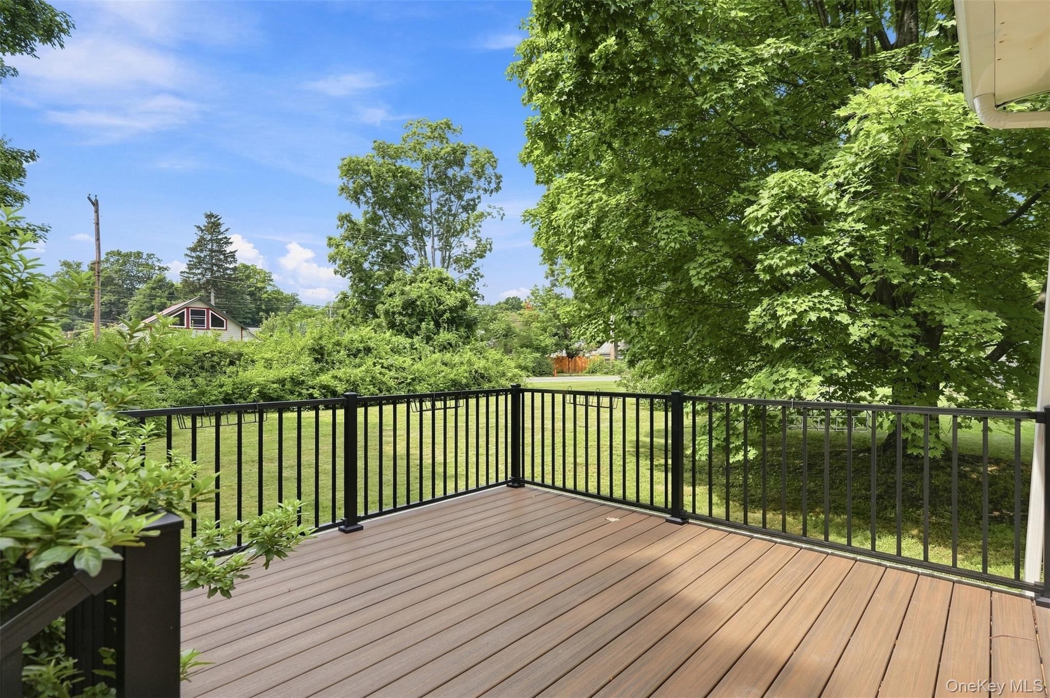5 Dewitt Street Property Photo 34