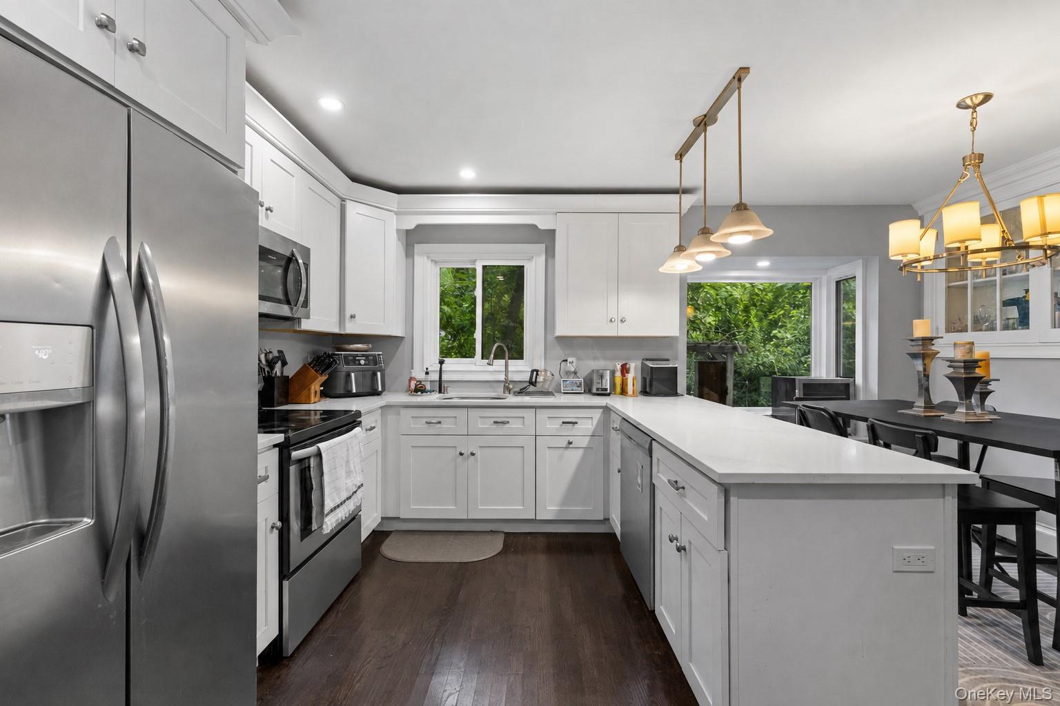 44 Chestnut Avenue Property Photo 3