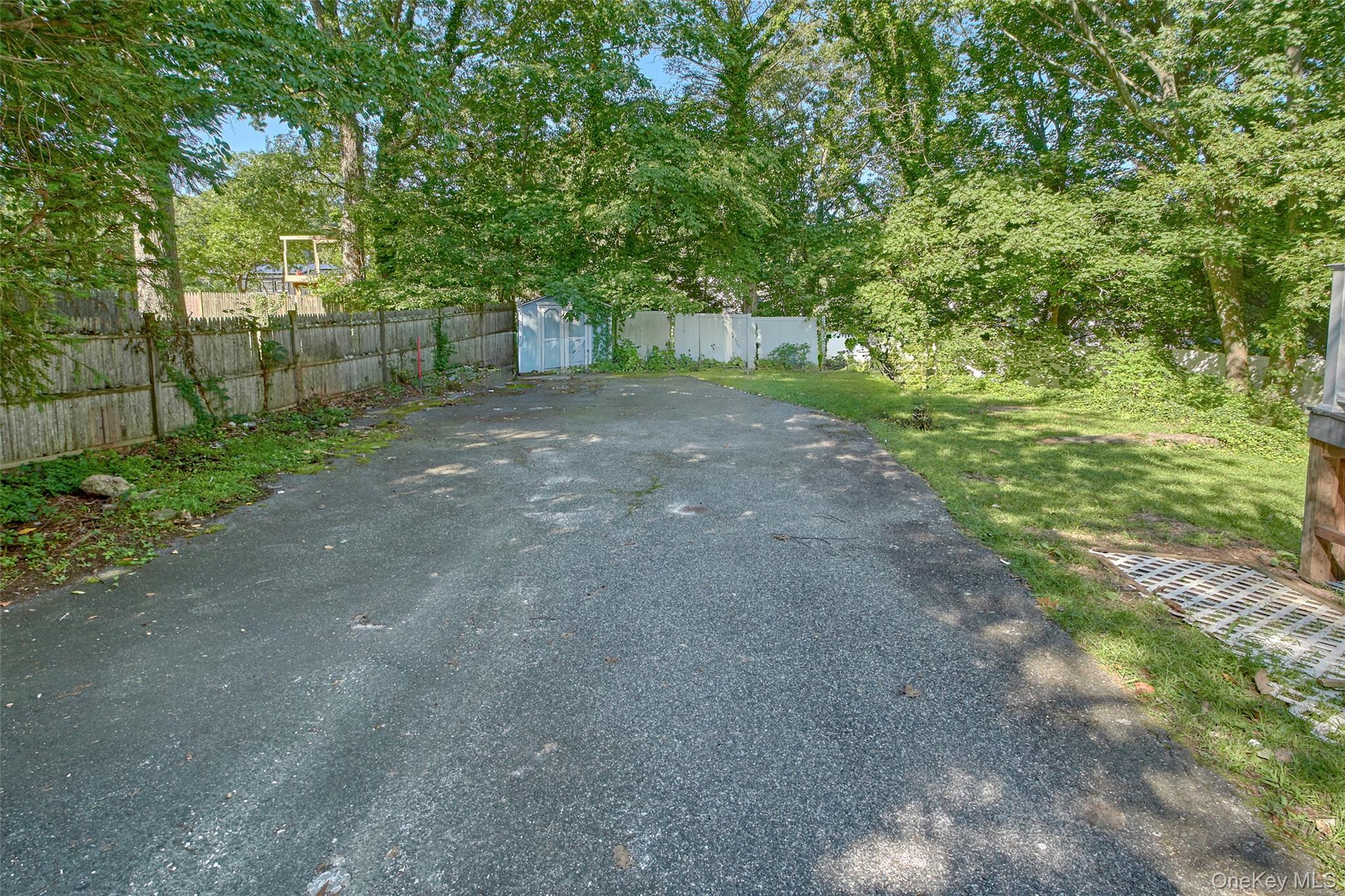 124 Holland Street Property Photo 7
