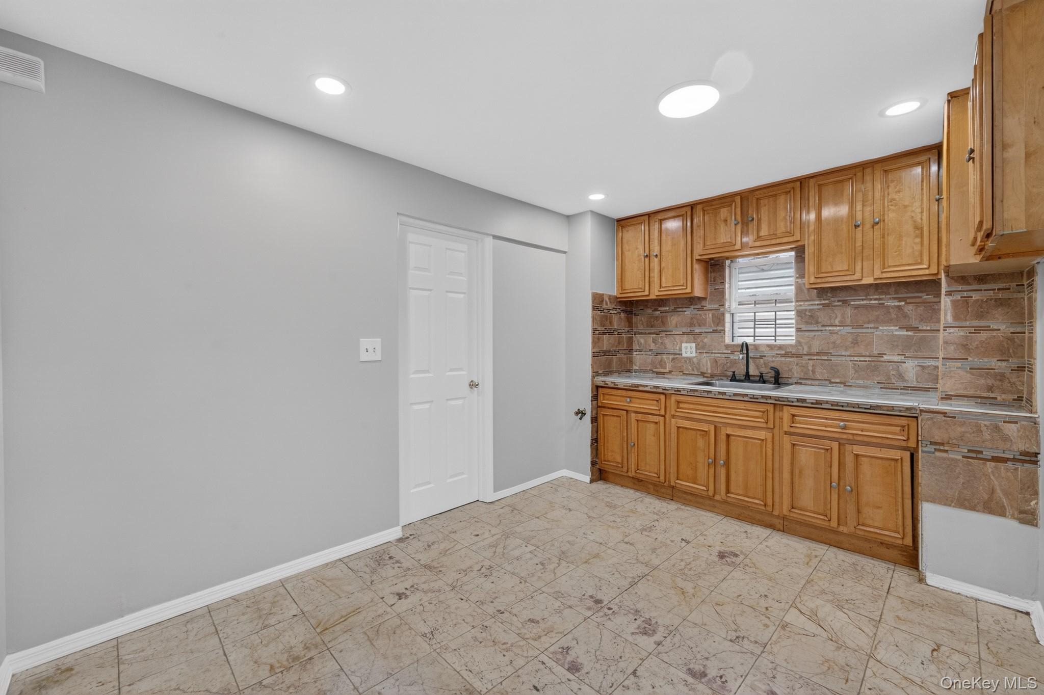 14508 123rd Avenue Property Photo 3