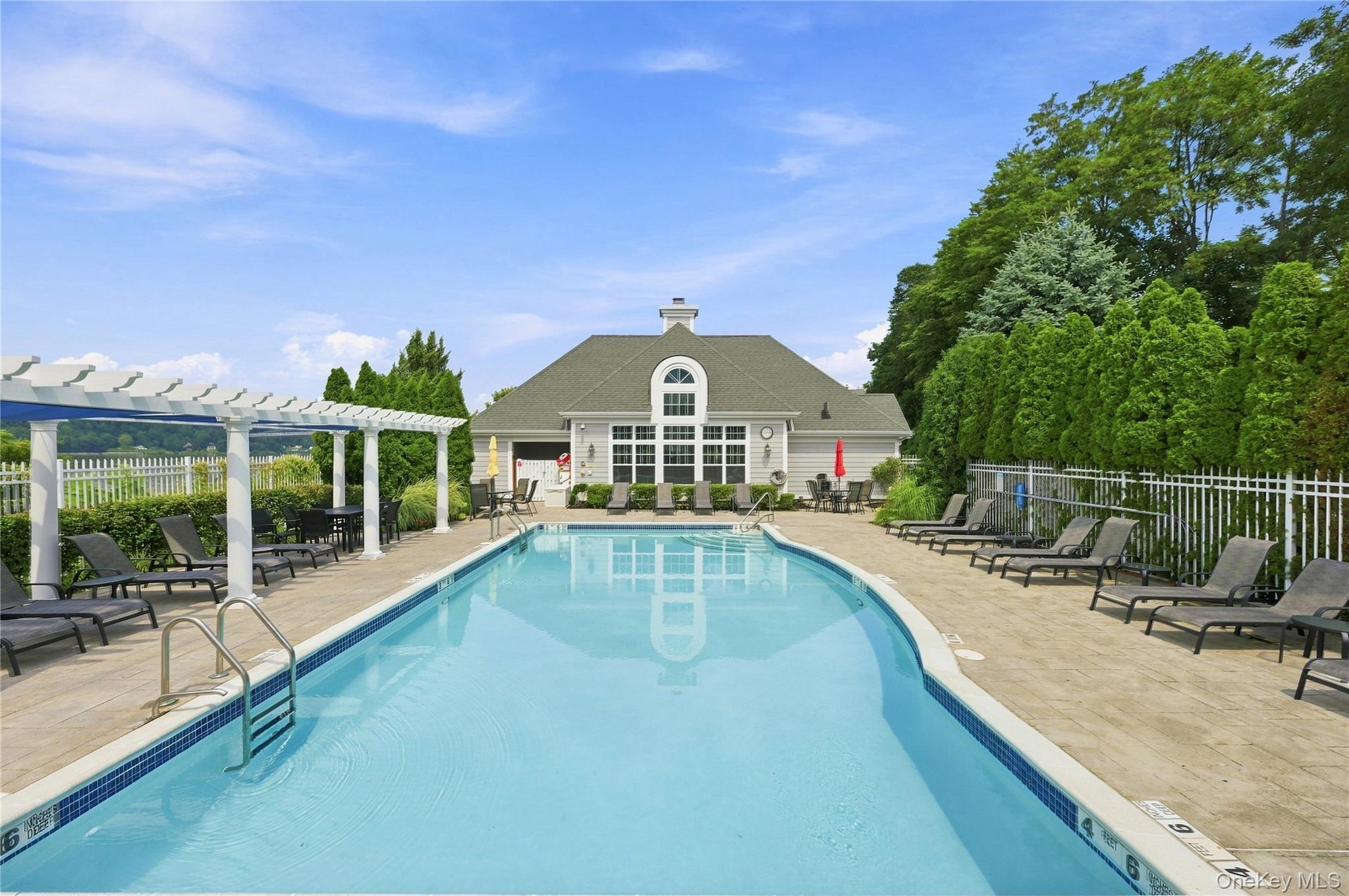 308 Bridgeview Drive Property Photo 8