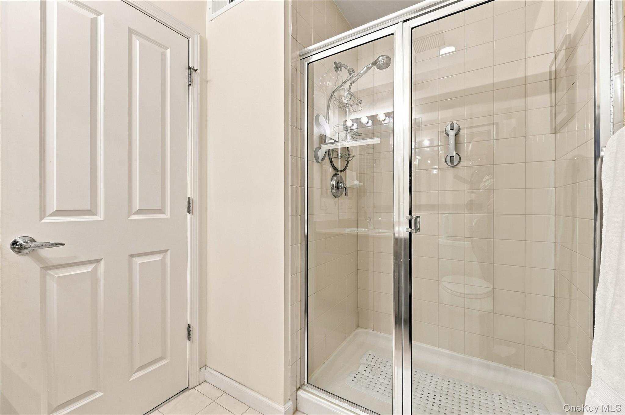 308 Bridgeview Drive Property Photo 32