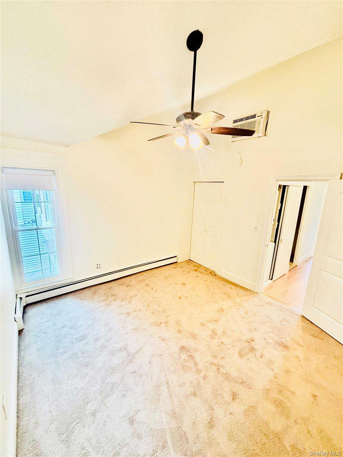 10 Westview Avenue D Property Photo 24