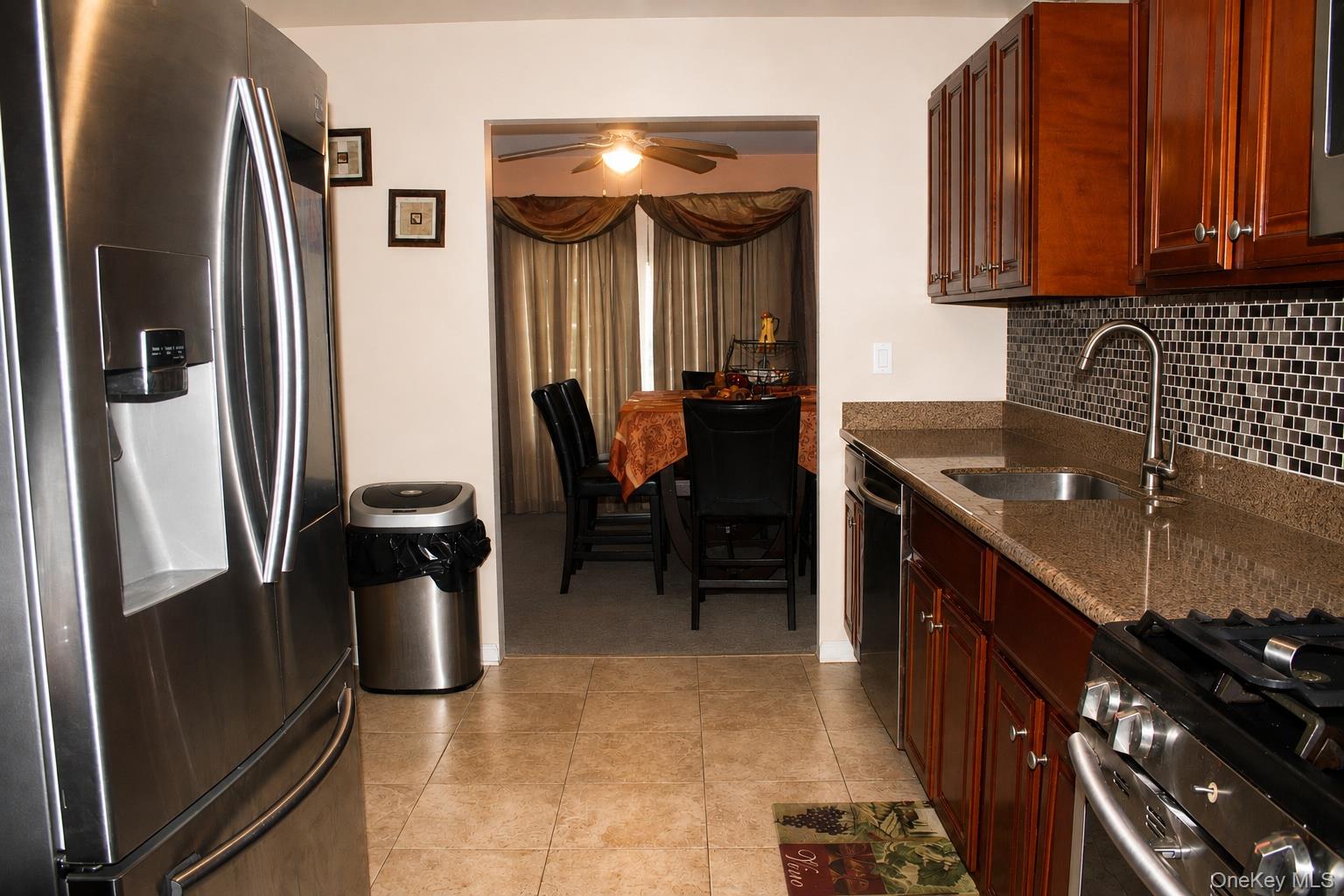 12853 Brookville Boulevard Property Photo 10