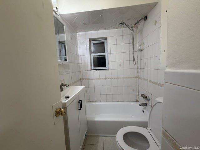 2811 Wellman Avenue 1 Property Photo 3