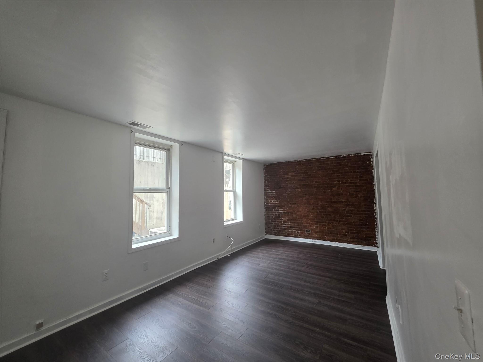 8 Main Street 1 Property Photo 2