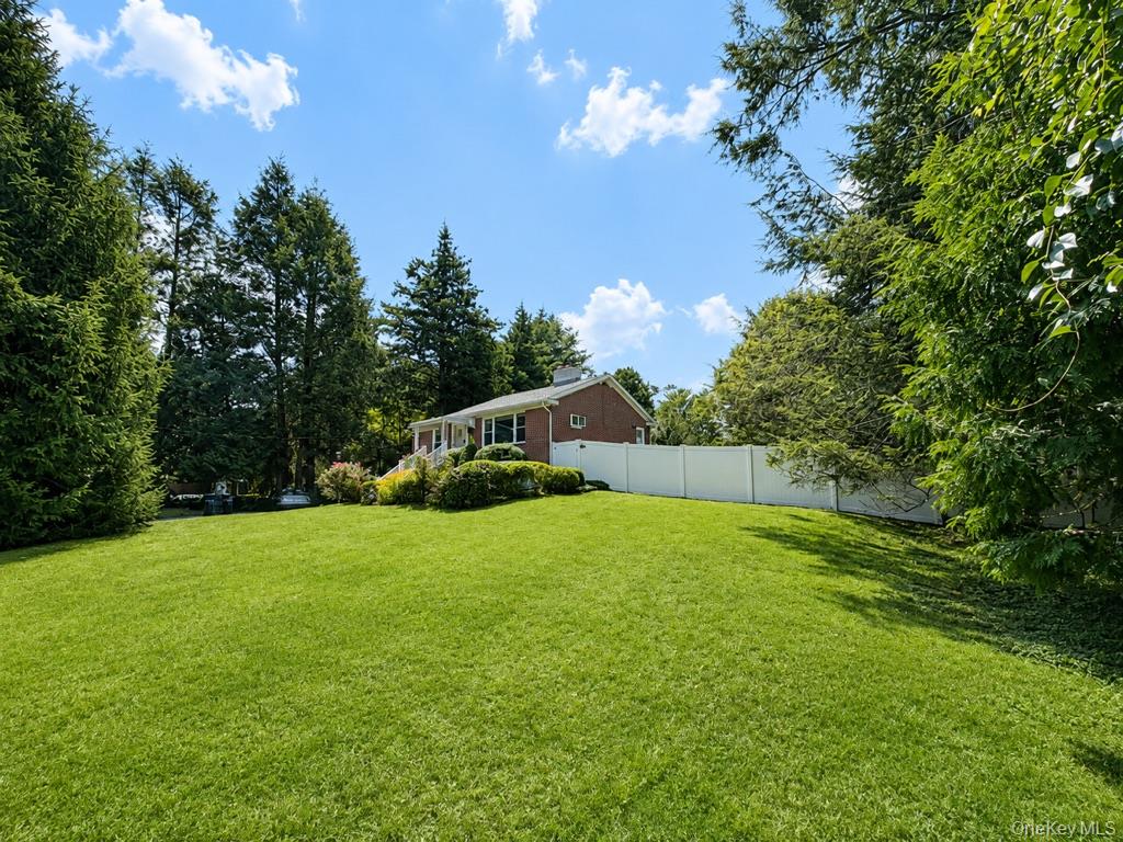 707 Croton Falls Road Property Photo 2