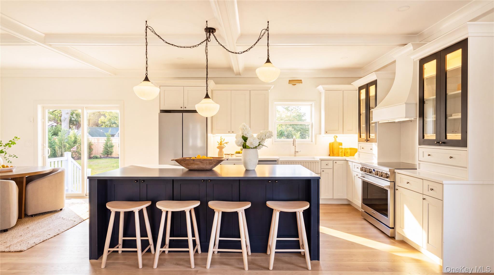 100 Bieselin Road Property Photo 6