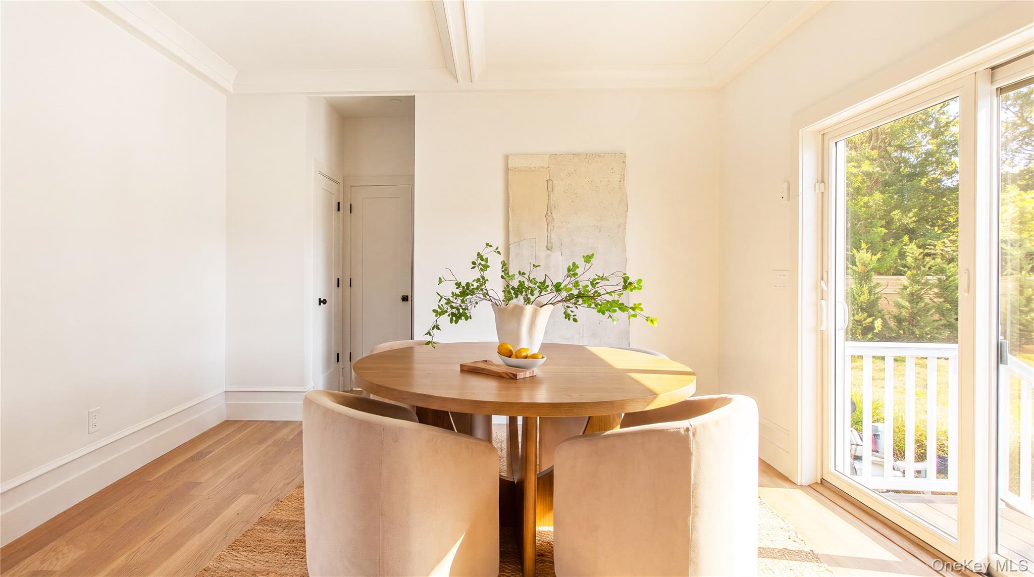 100 Bieselin Road Property Photo 10