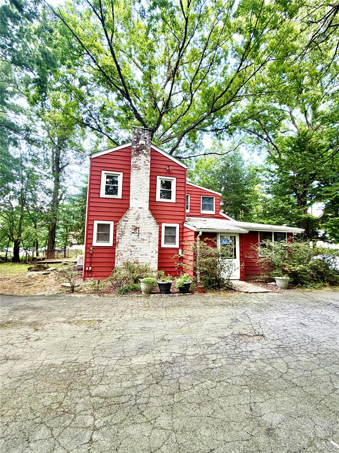627 Route 306 Property Photo 2