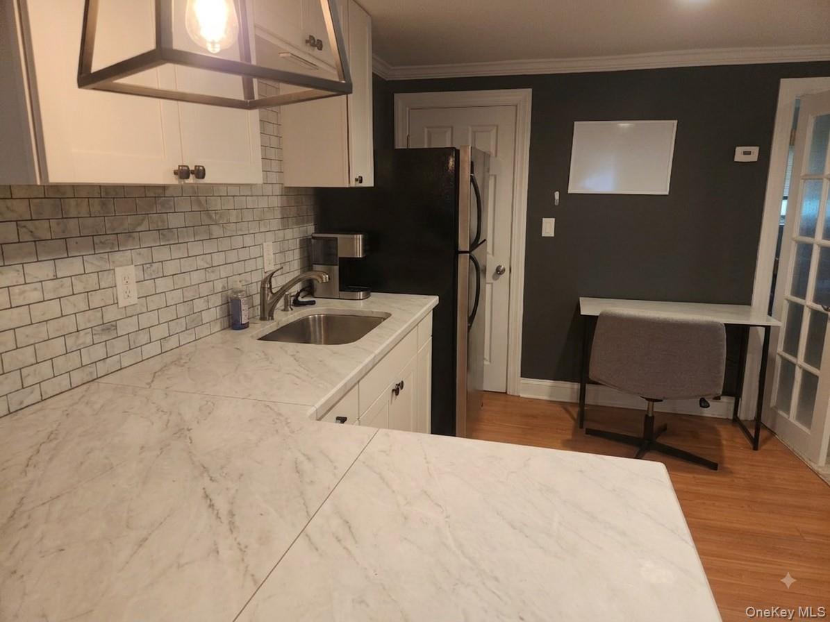 22 Lindron Avenue Property Photo 7