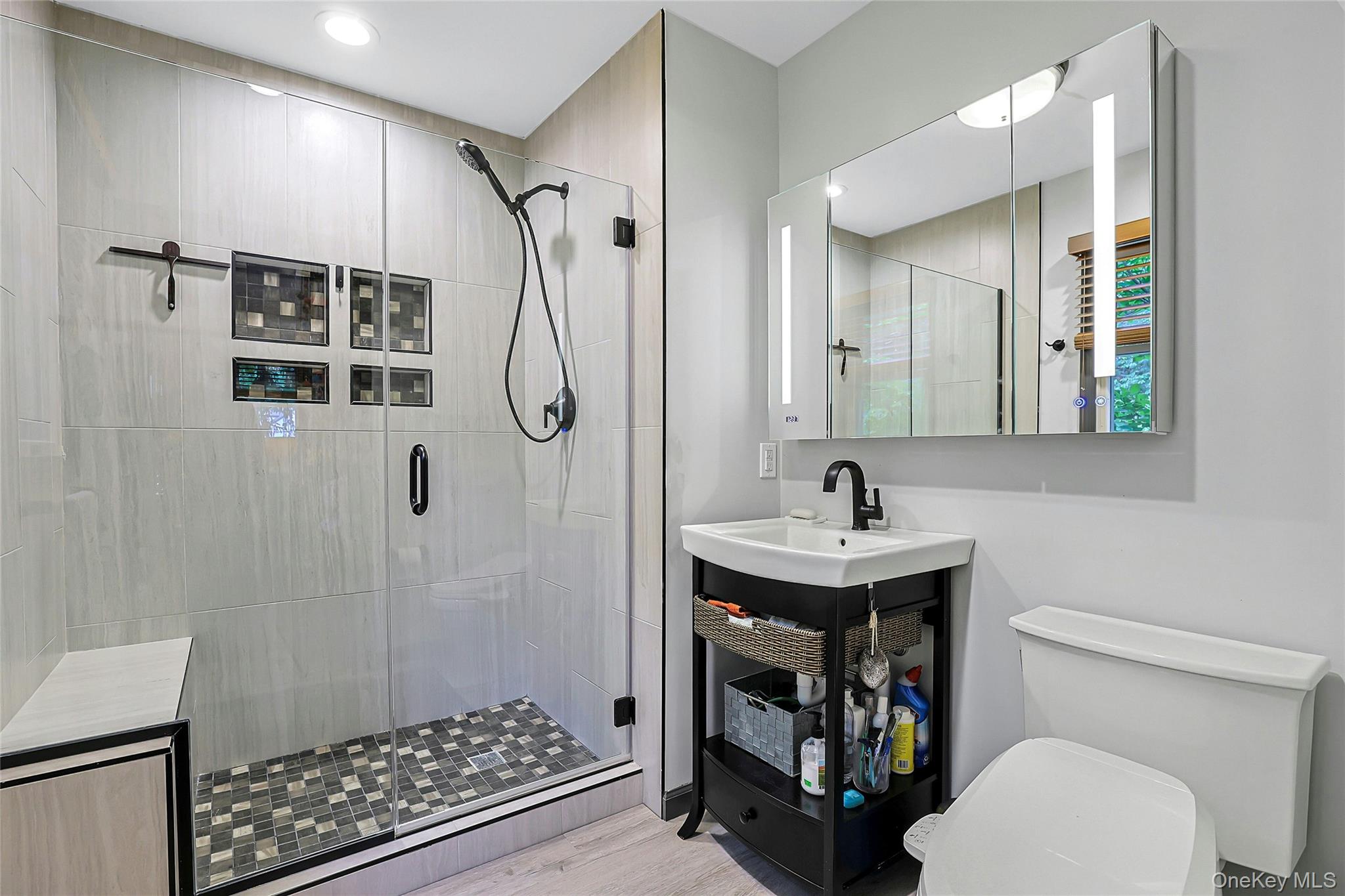 4 Carlann Lane Property Photo 34