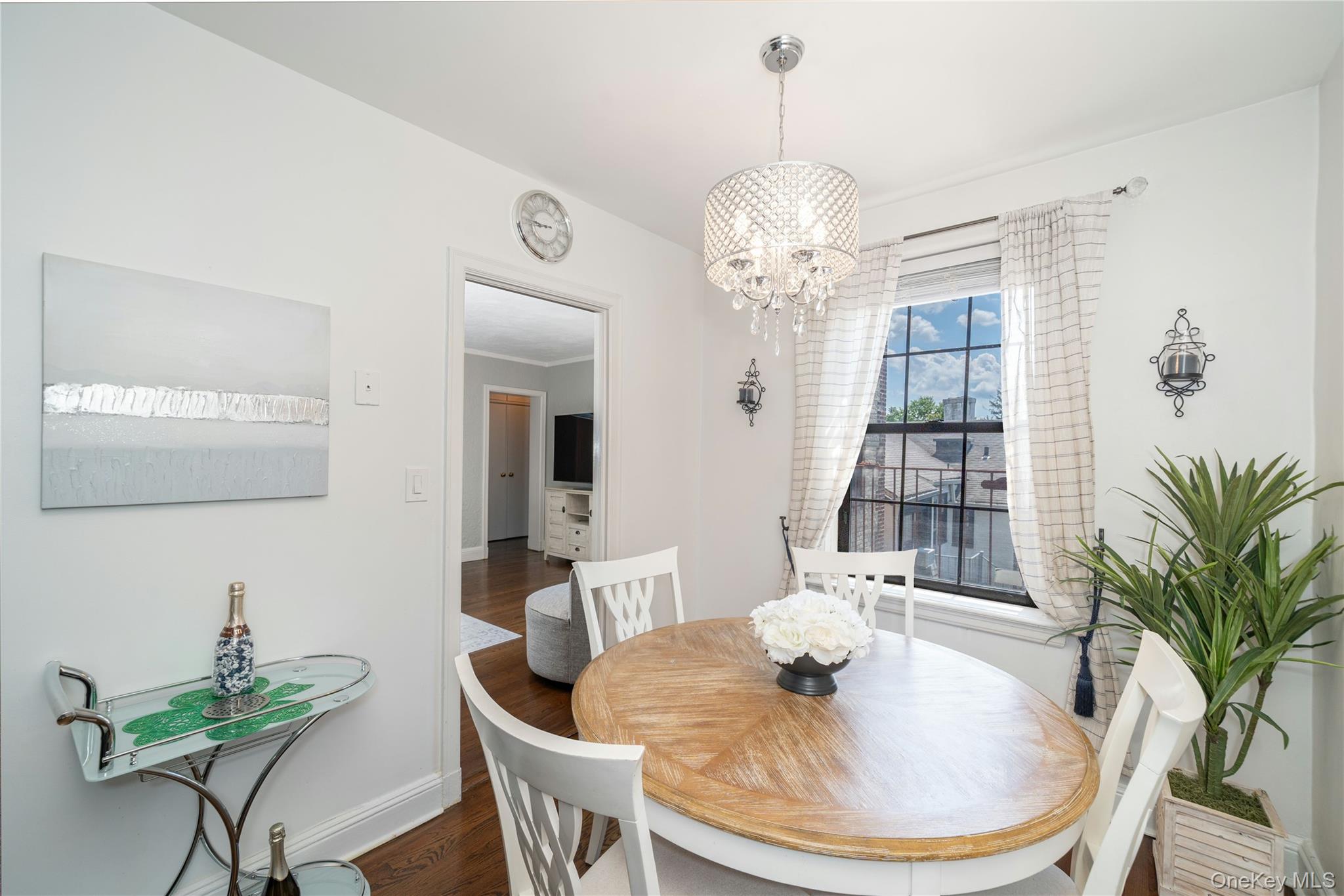 100 Parkway Road 4d Property Photo 8