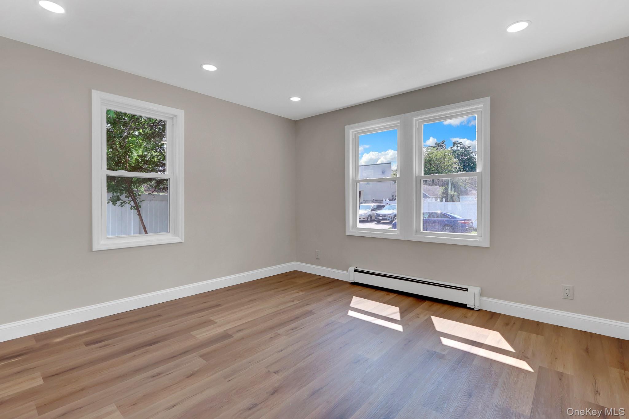 15 Stratford Avenue Property Photo 4